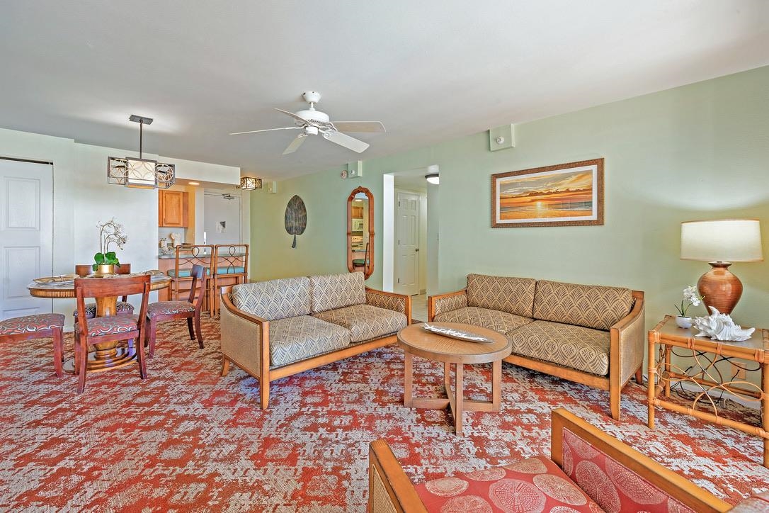 Valley Isle Resort condo # 803B, Lahaina, Hawaii - photo 4 of 25