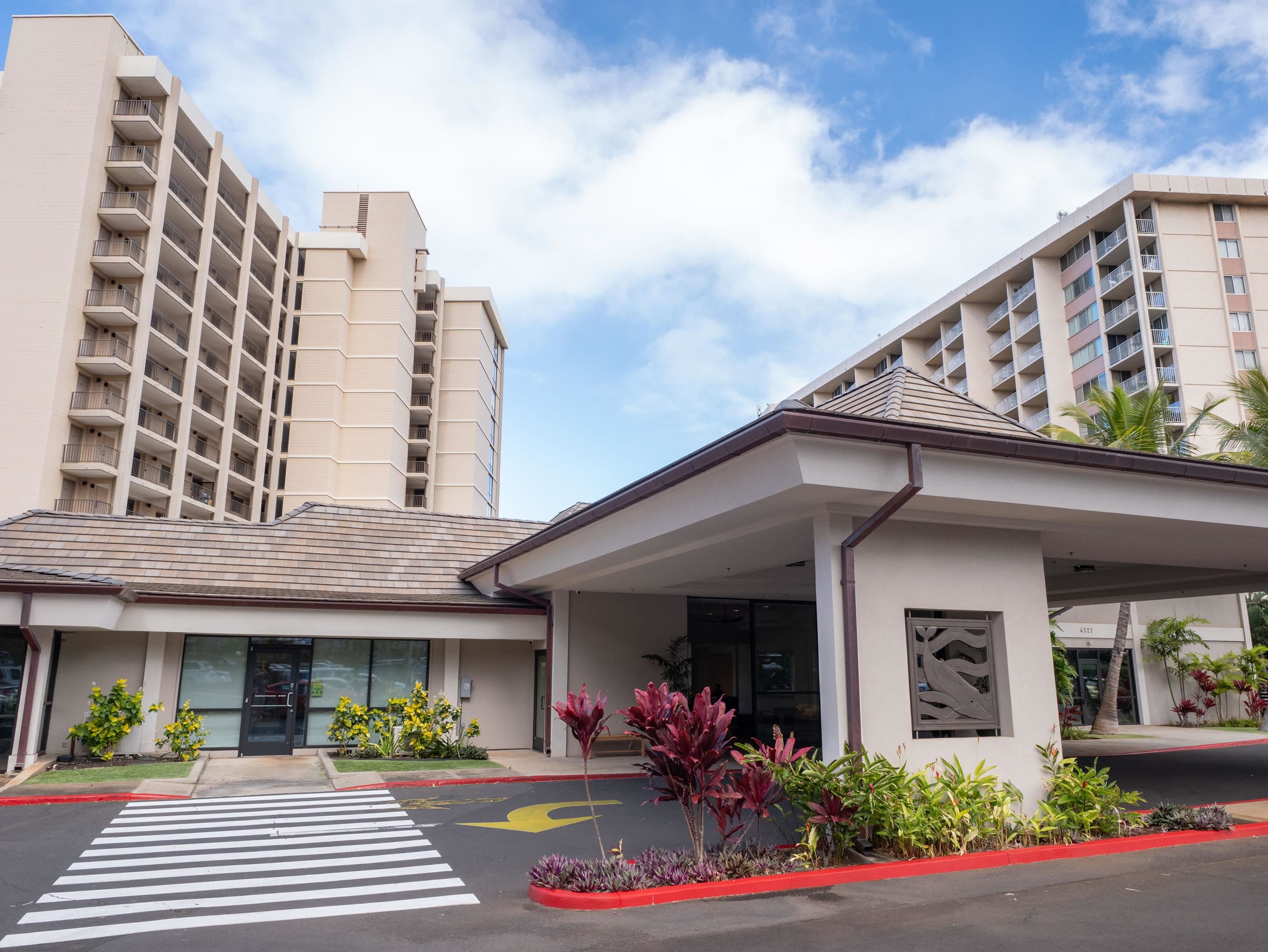 Valley Isle Resort condo # 805, Lahaina, Hawaii - photo 28 of 32