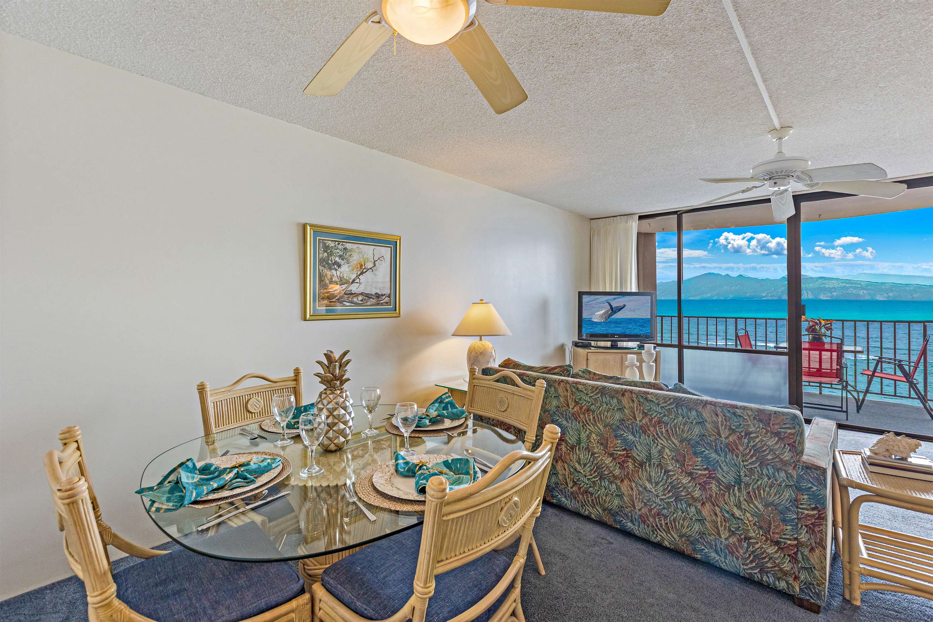 Valley Isle Resort condo # 808, Lahaina, Hawaii - photo 6 of 35