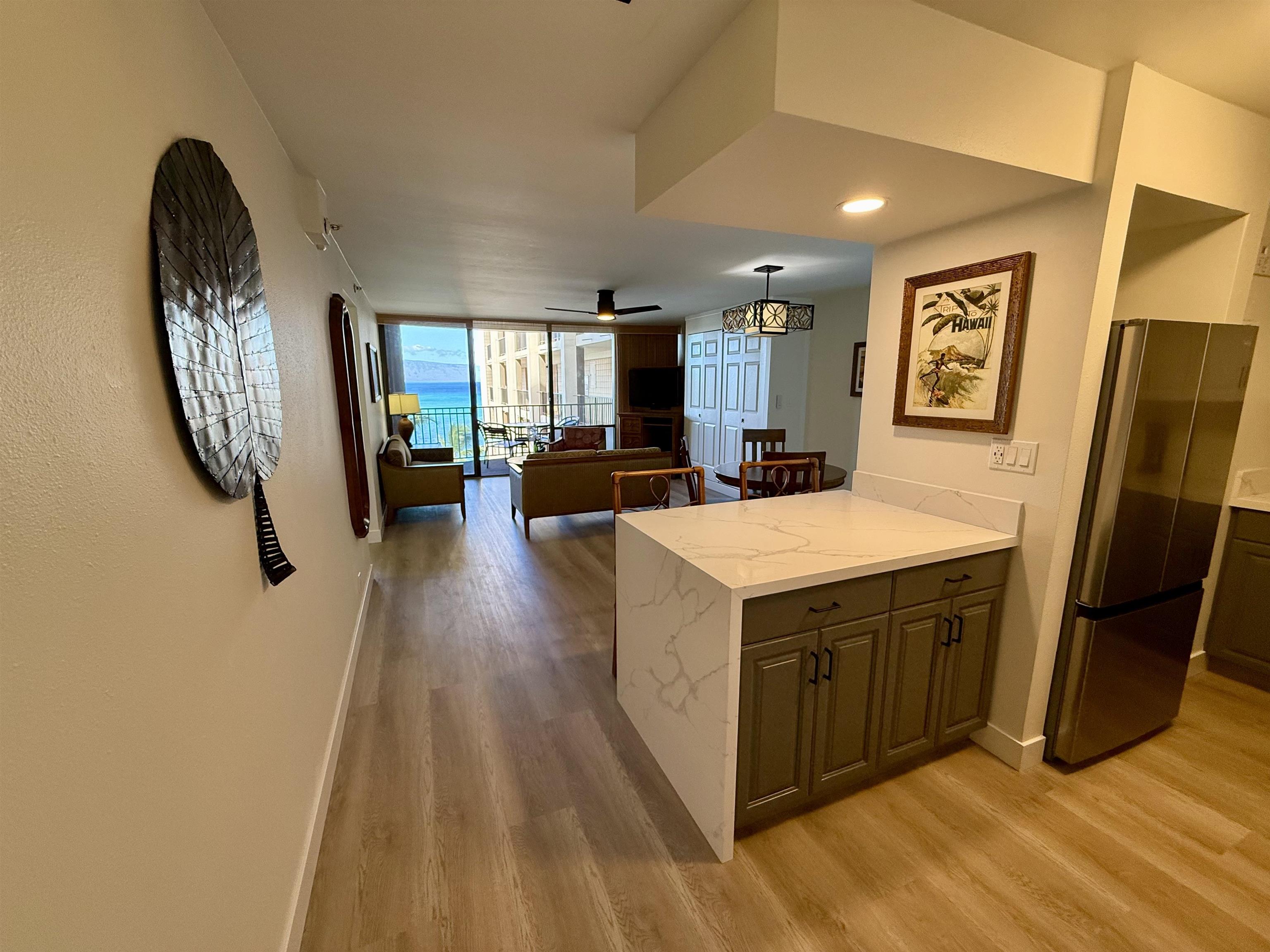 Valley Isle Resort condo # 903B, Lahaina, Hawaii - photo 2 of 35