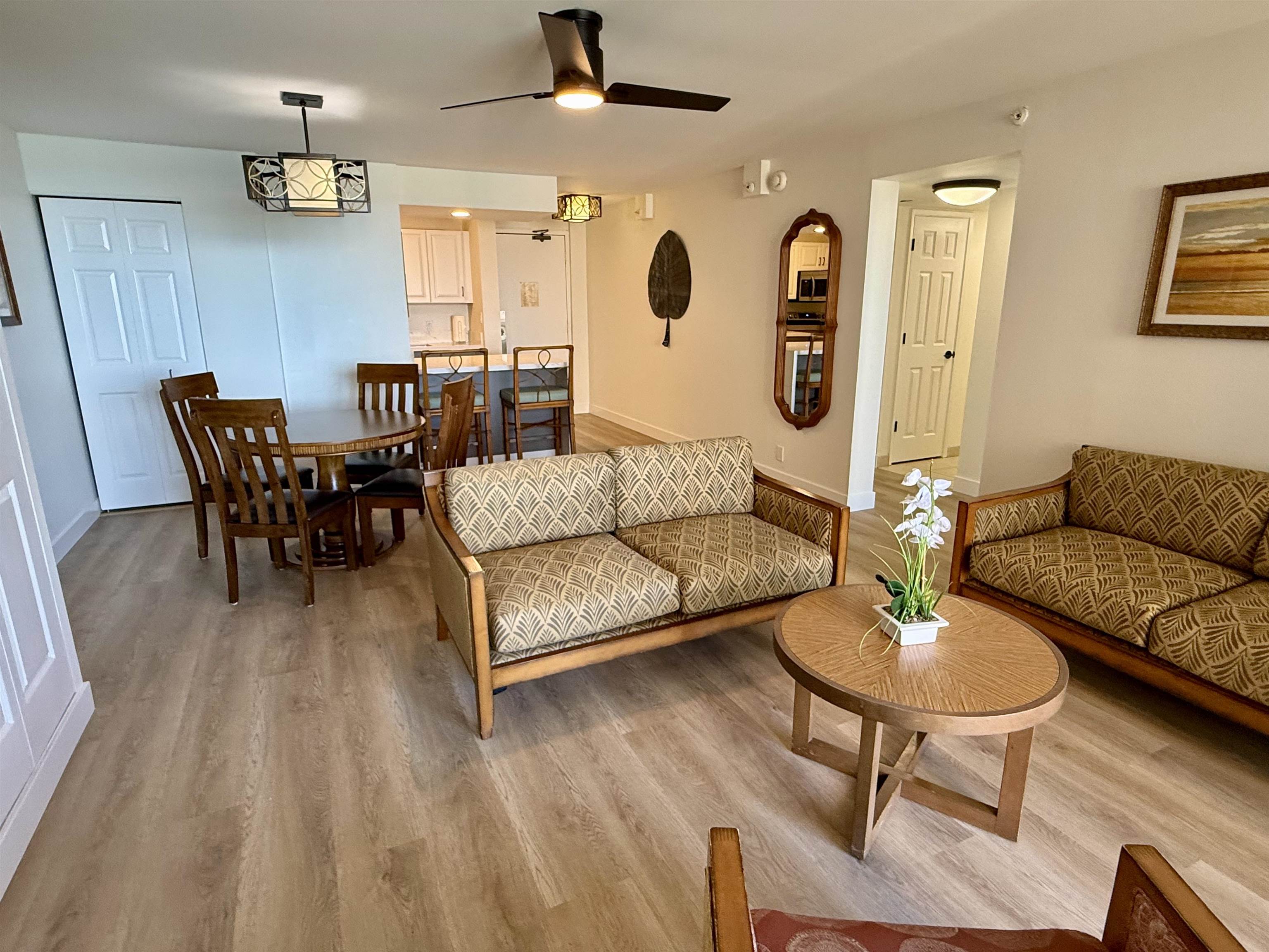 Valley Isle Resort condo # 903B, Lahaina, Hawaii - photo 11 of 35