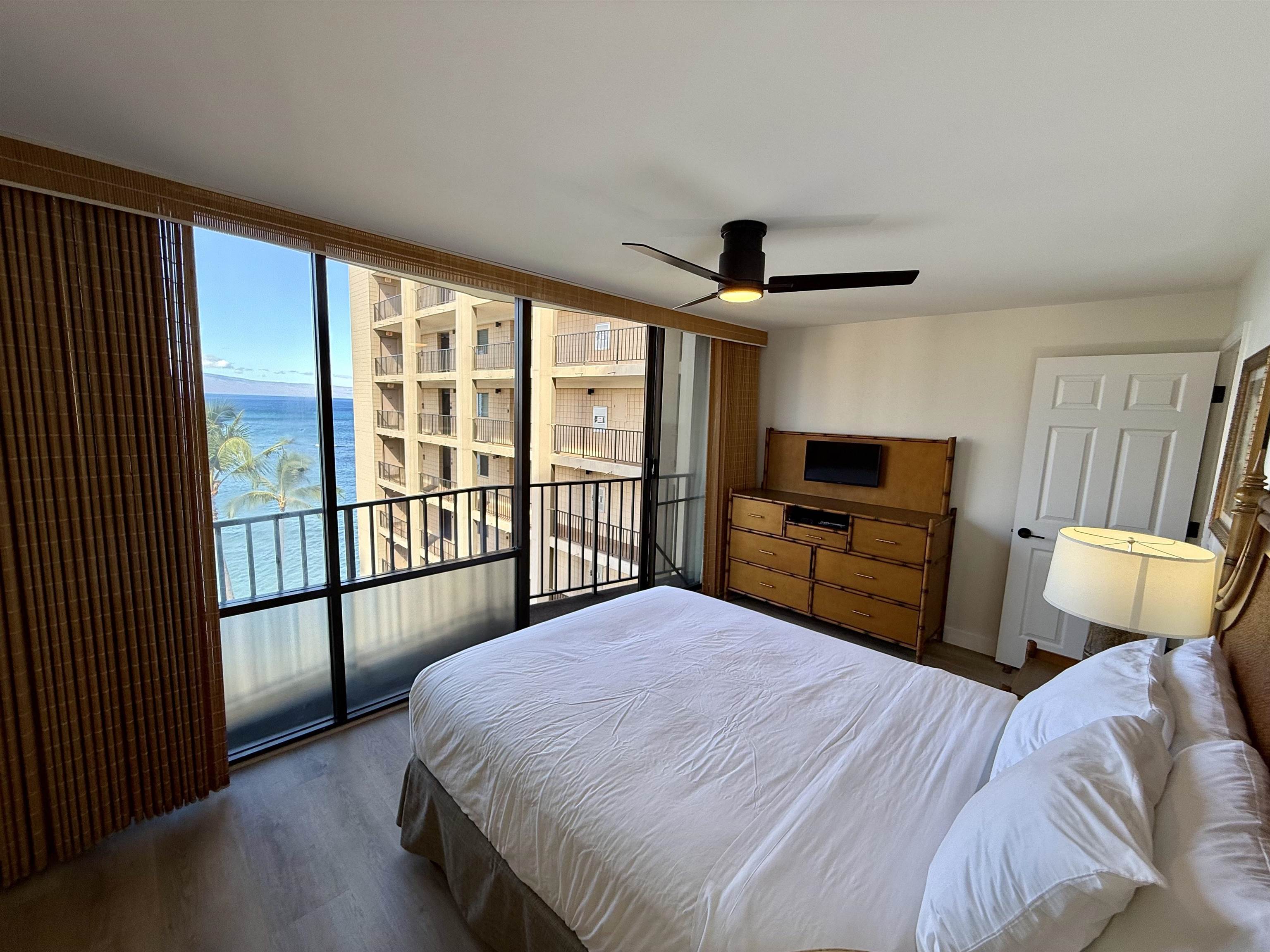 Valley Isle Resort condo # 903B, Lahaina, Hawaii - photo 20 of 35