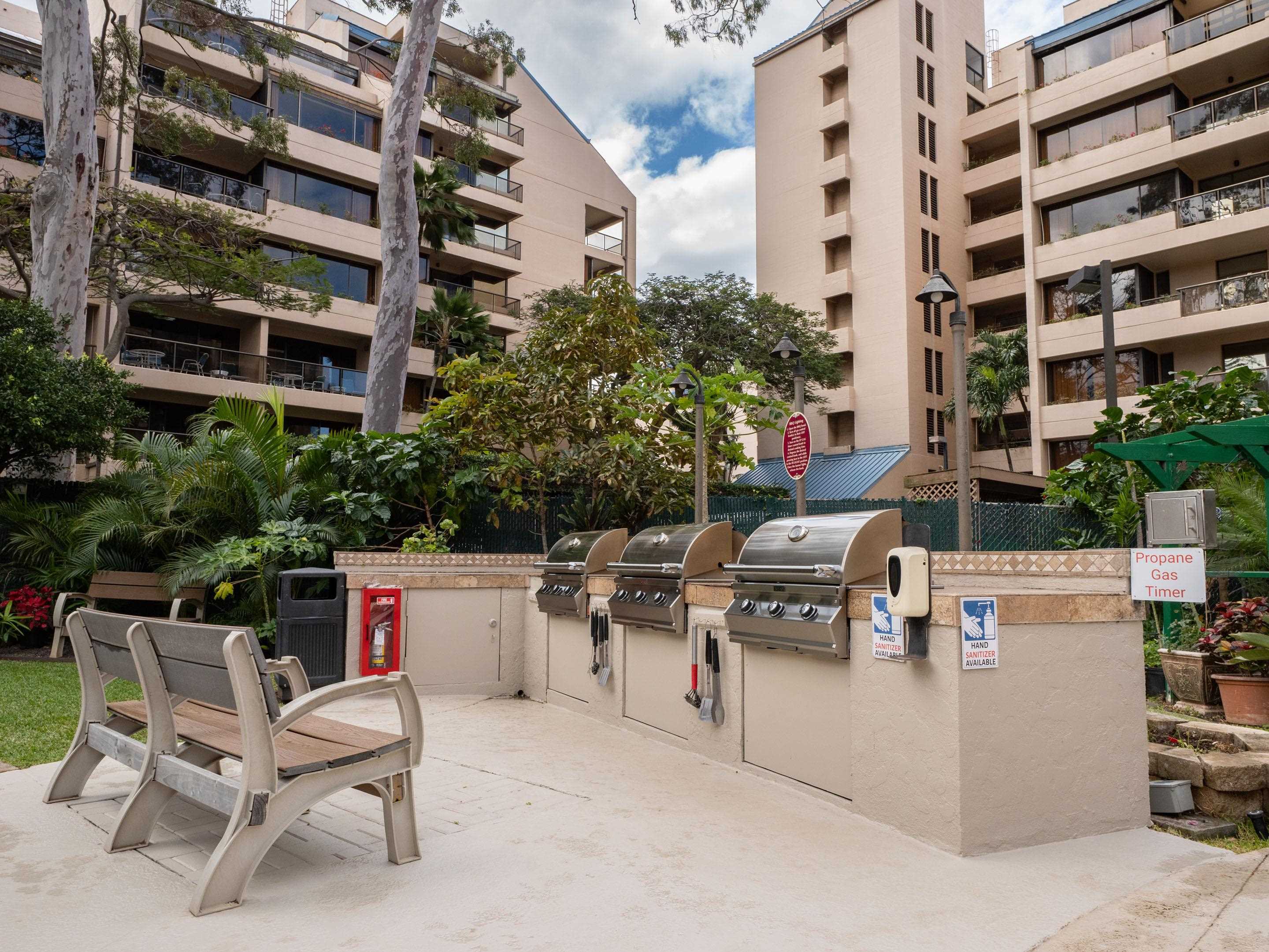 Valley Isle Resort condo # 903B, Lahaina, Hawaii - photo 32 of 35
