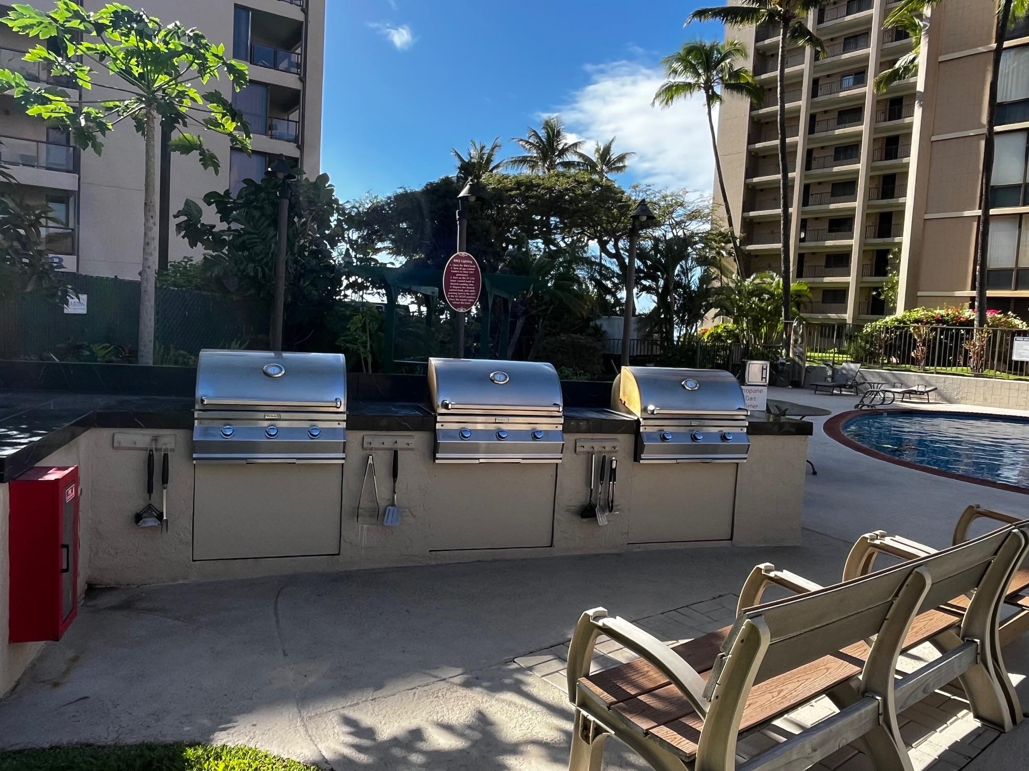 Valley Isle Resort condo # 904B, Lahaina, Hawaii - photo 7 of 8