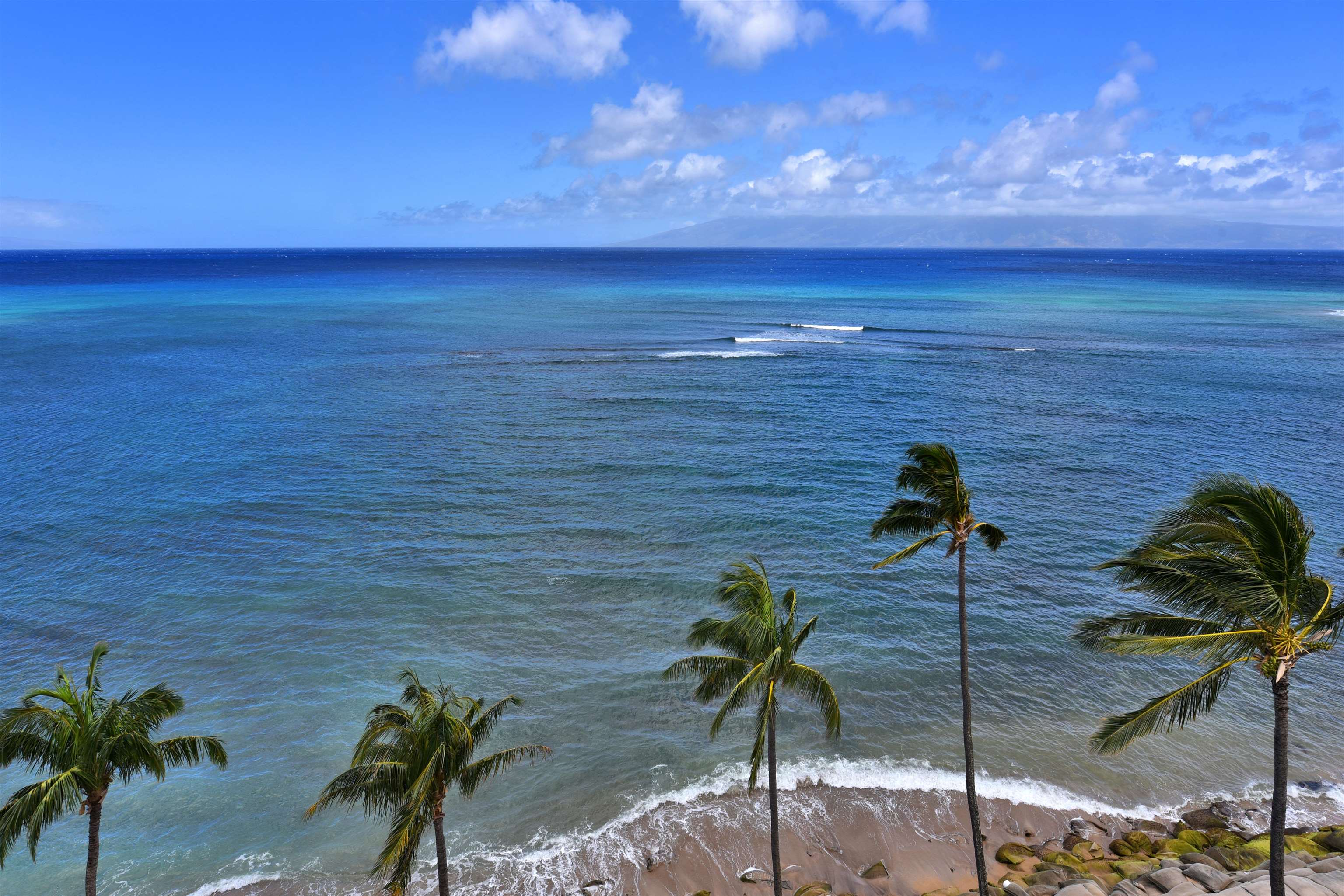 Valley Isle Resort condo # 909B, Lahaina, Hawaii - photo 2 of 18