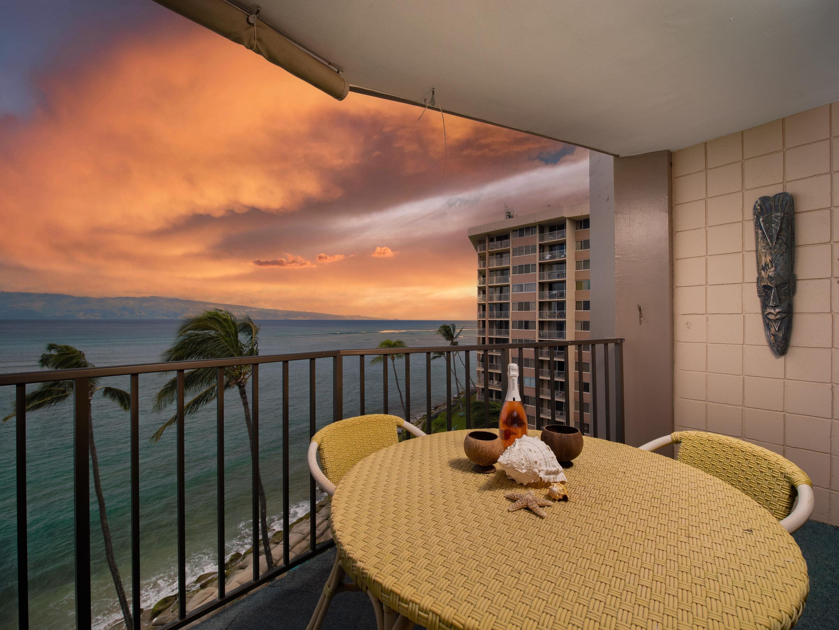 Valley Isle Resort condo # 805, Lahaina, Hawaii - photo 23 of 30