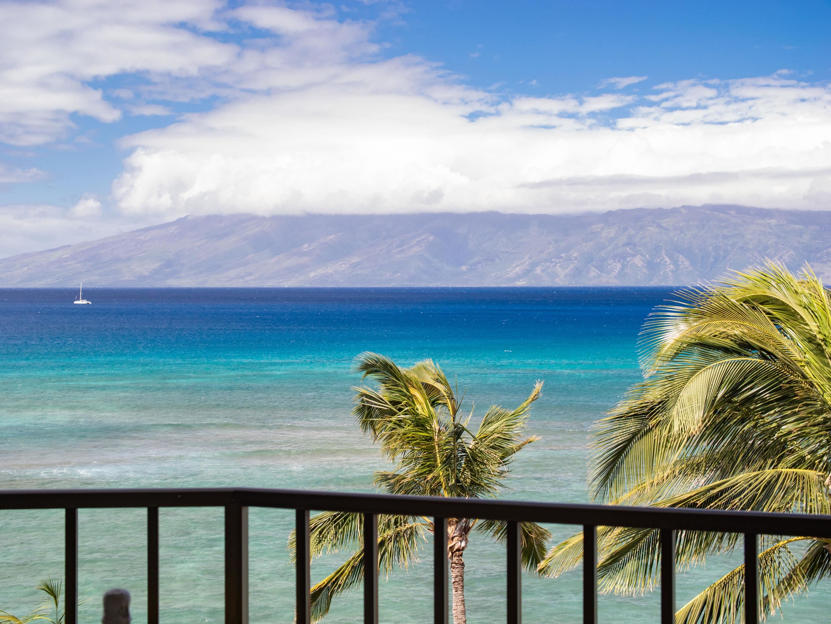 Valley Isle Resort condo # 805, Lahaina, Hawaii - photo 27 of 30