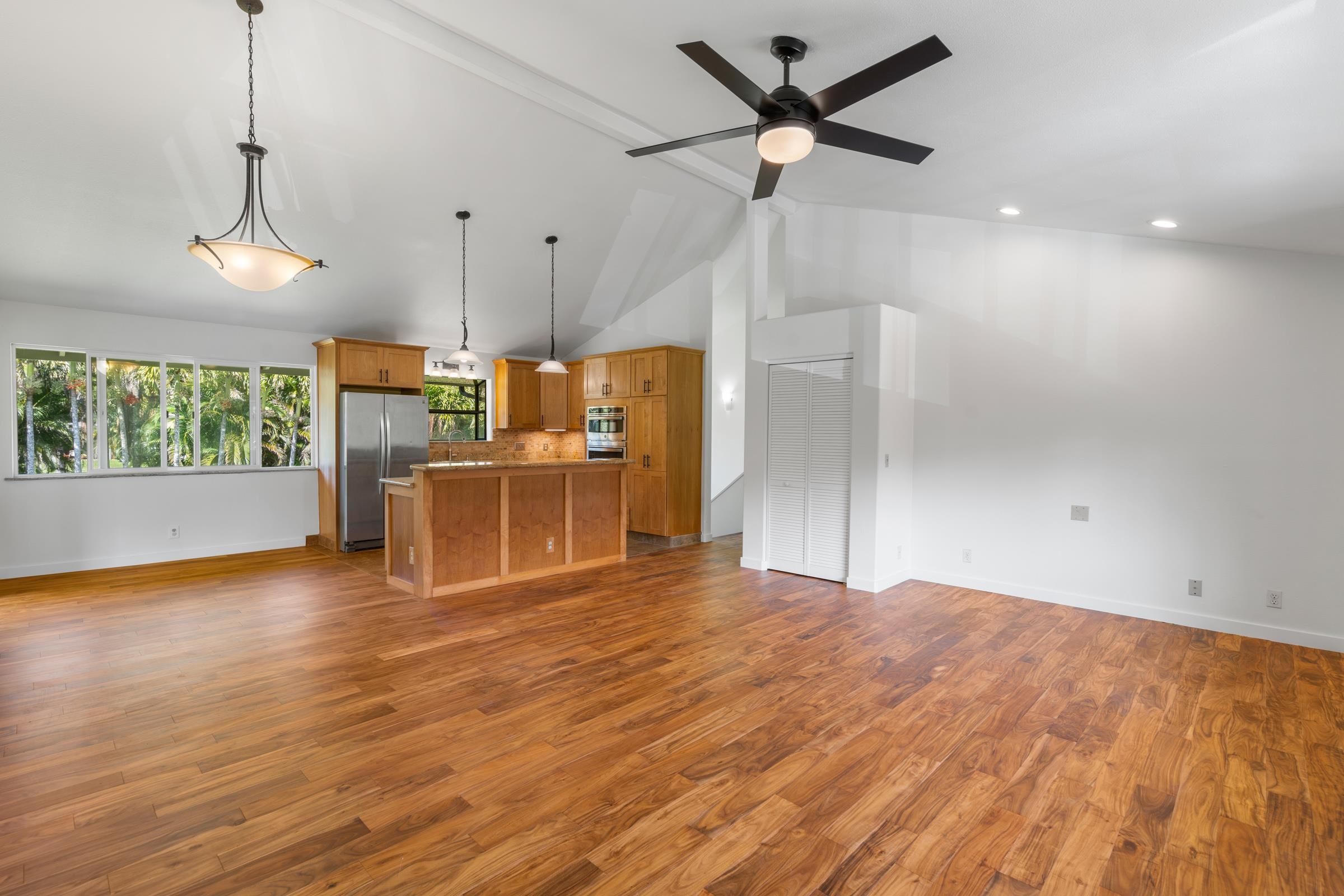 4345  Waha Pl , Haiku home - photo 3 of 46