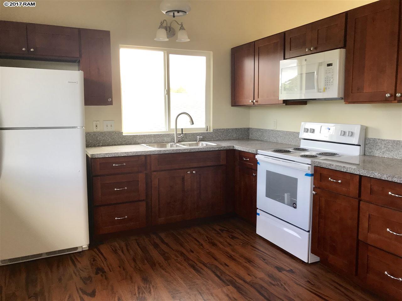 435  Kaiwahine St , Kihei home - photo 3 of 8