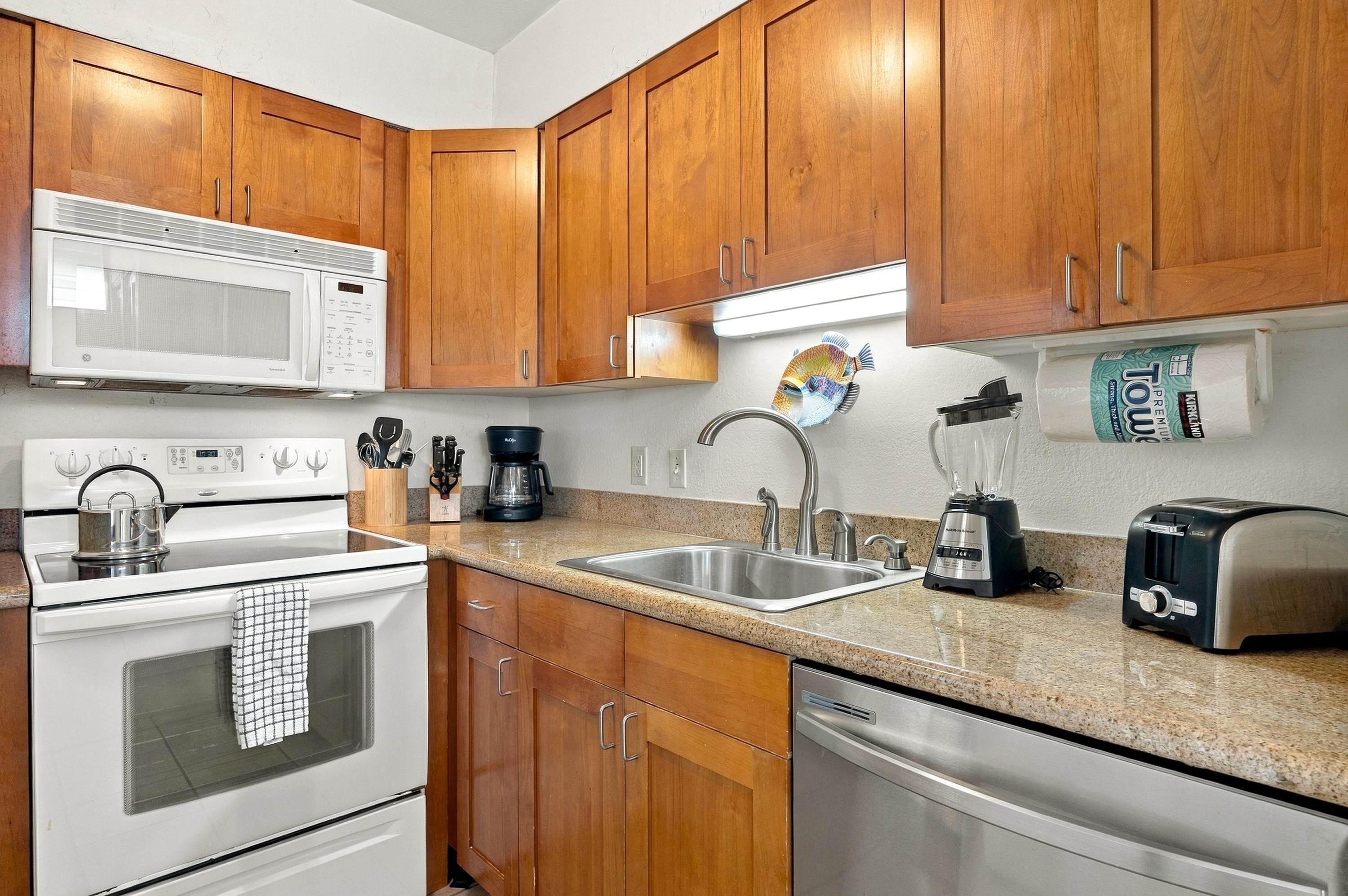 Royal Kahana condo # 1015, Lahaina, Hawaii - photo 15 of 35