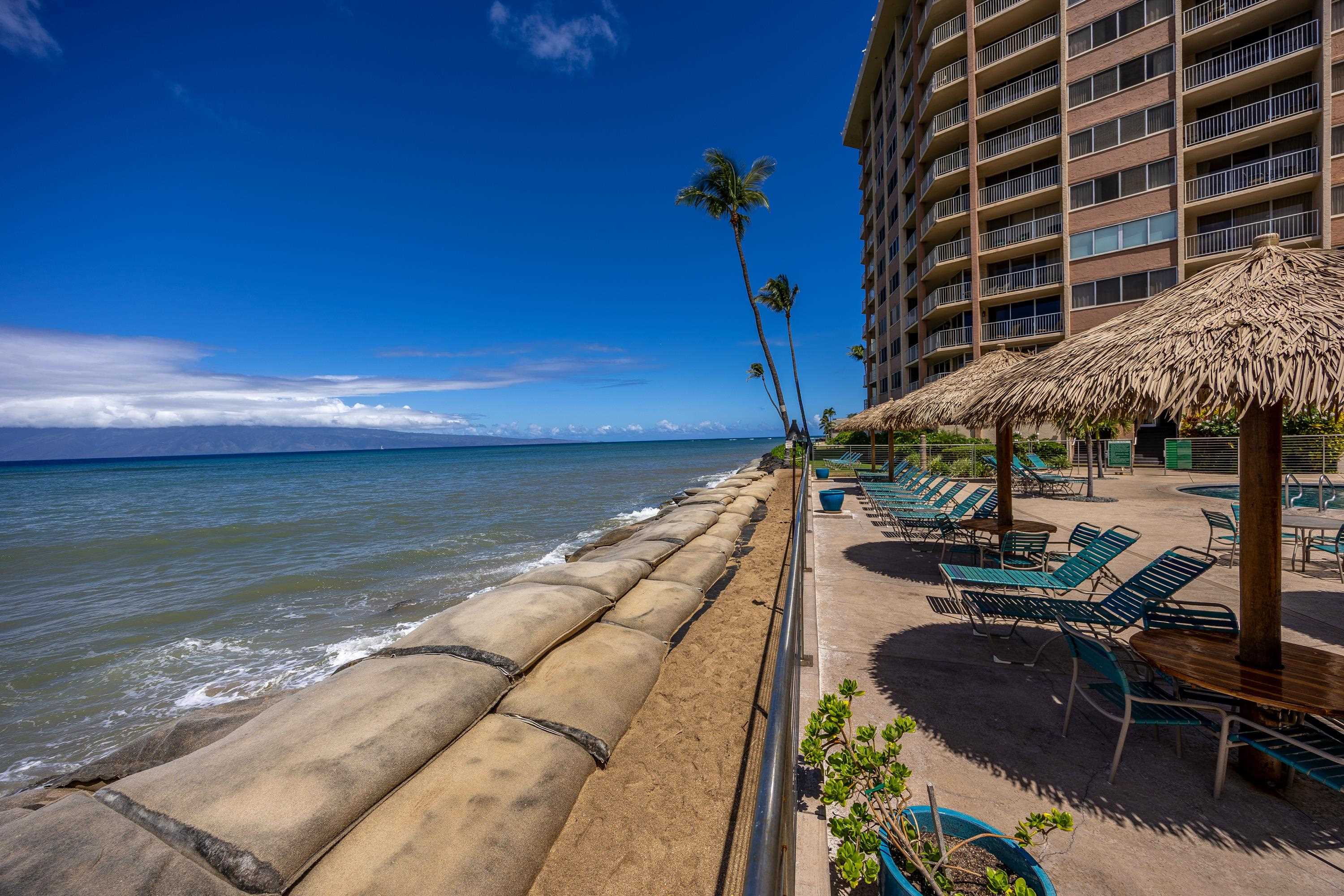 Royal Kahana condo # 1015, Lahaina, Hawaii - photo 28 of 35