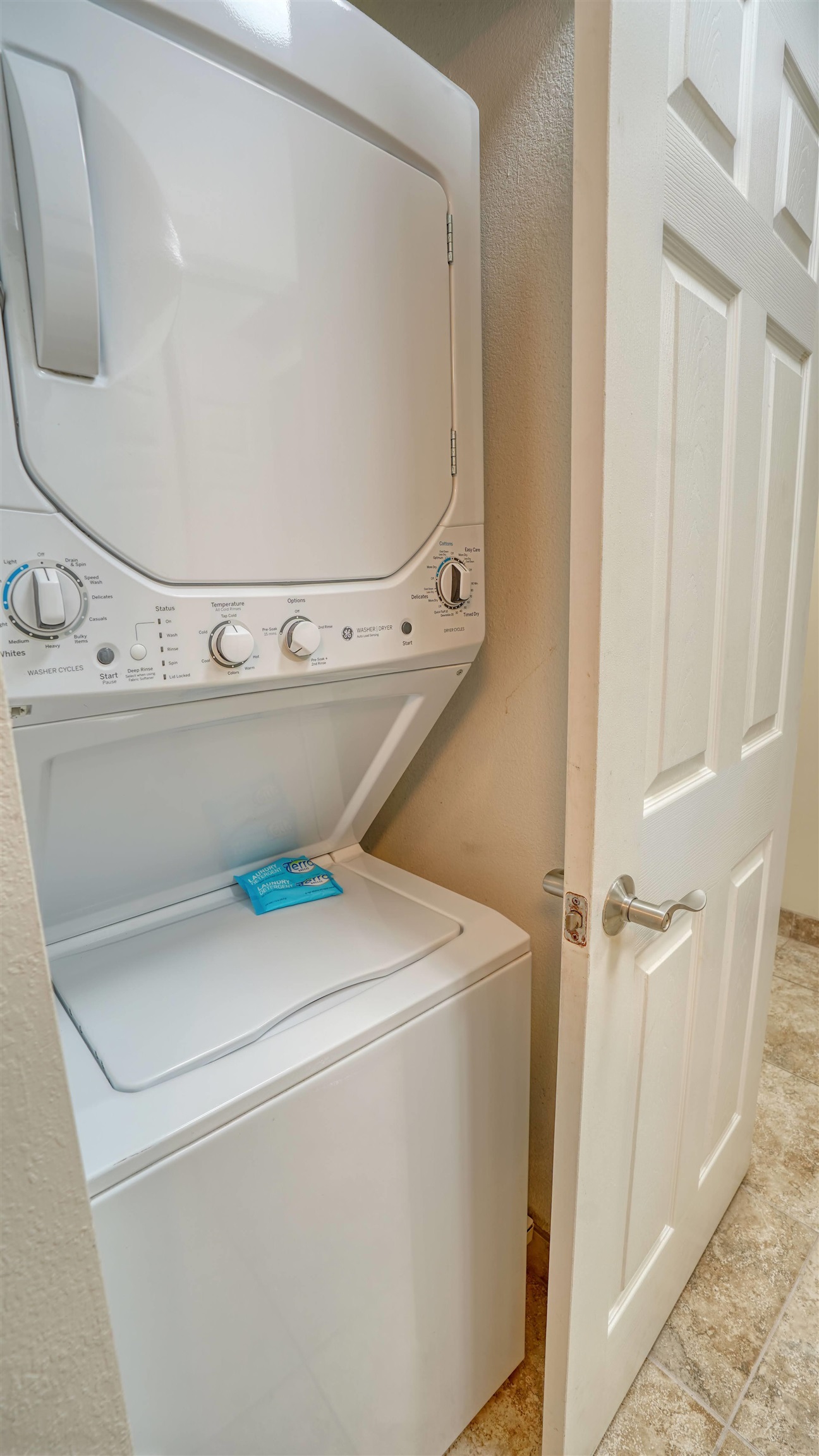 Royal Kahana condo # 1018, Lahaina, Hawaii - photo 21 of 35