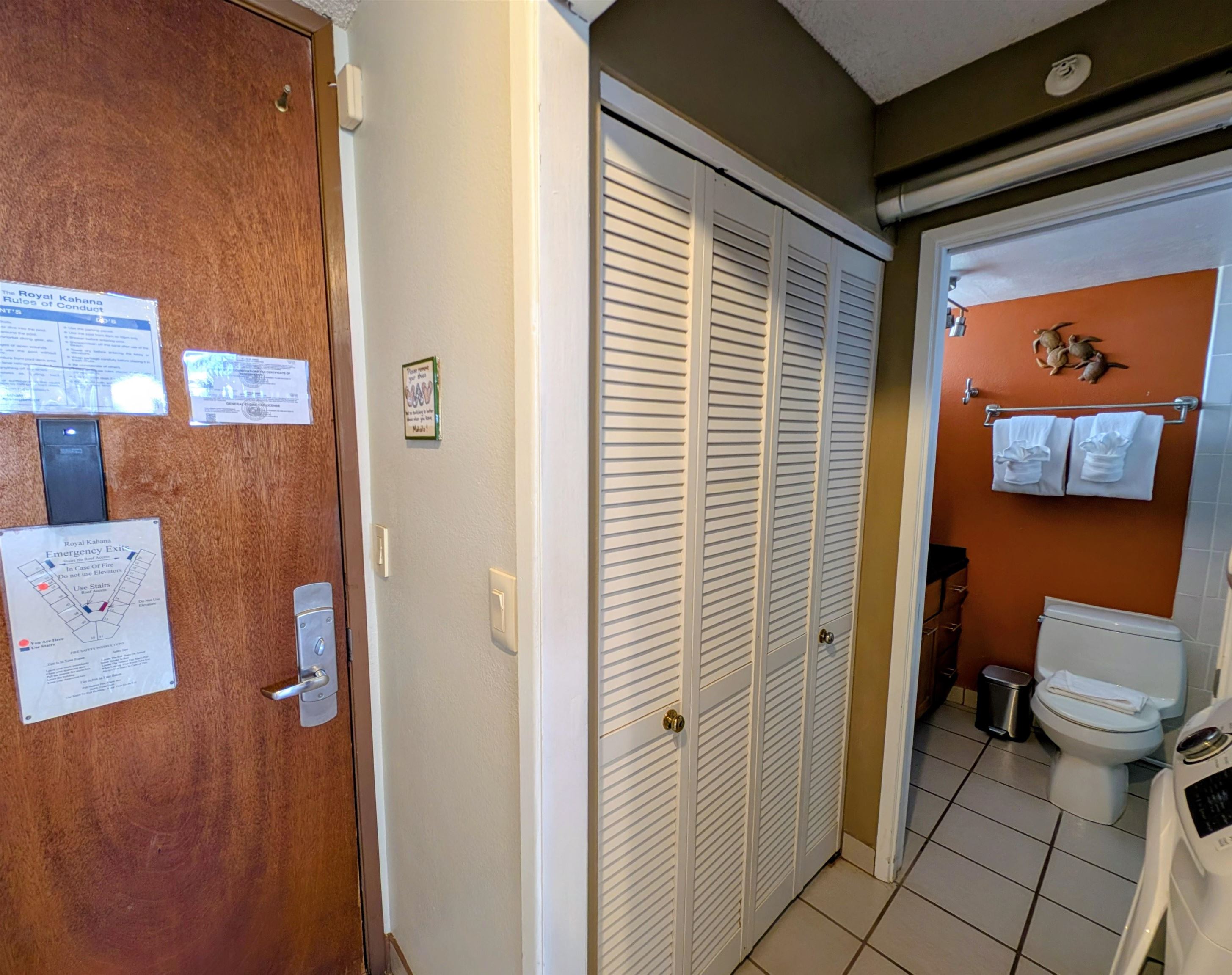 Royal Kahana condo # 1104, Lahaina, Hawaii - photo 6 of 17