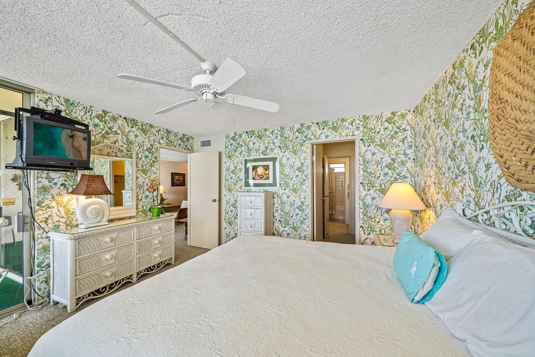 Royal Kahana condo # 1206, Lahaina, Hawaii - photo 14 of 42