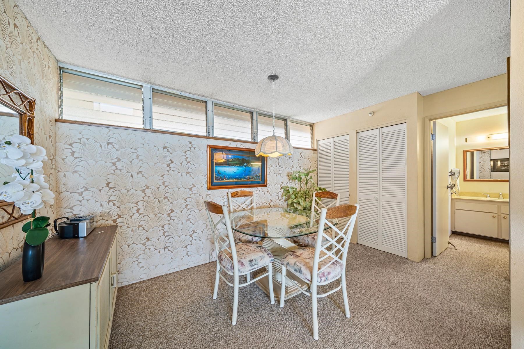 Royal Kahana condo # 1206, Lahaina, Hawaii - photo 7 of 42