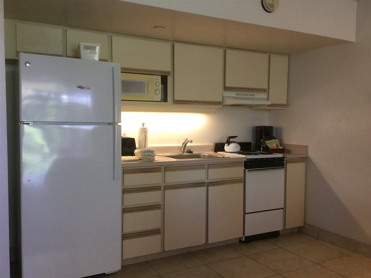 Royal Kahana condo # 203, Lahaina, Hawaii - photo 13 of 18