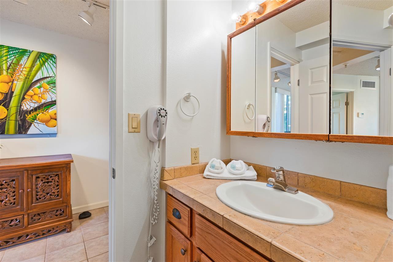 Royal Kahana condo # 301, Lahaina, Hawaii - photo 14 of 30