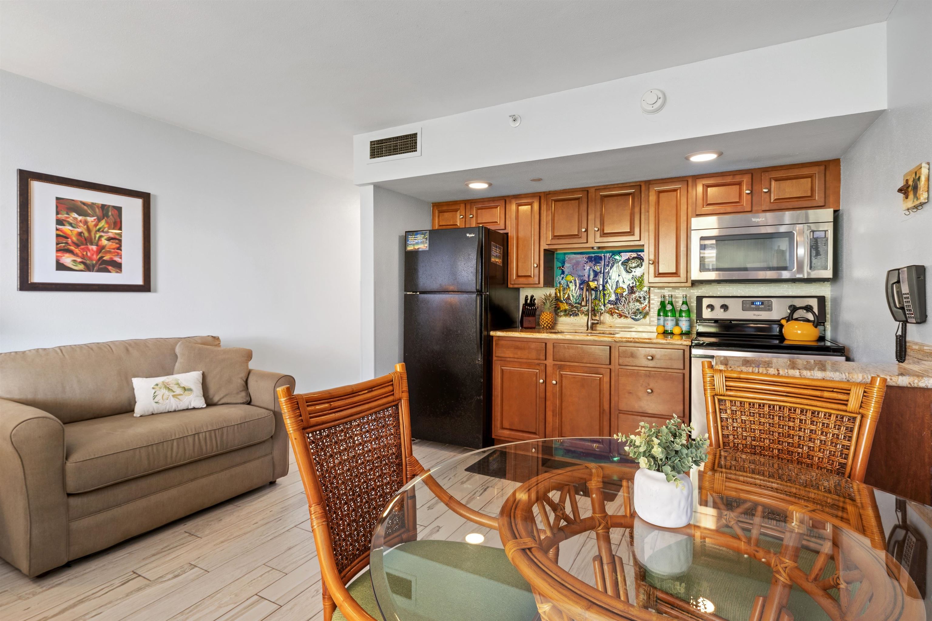 Royal Kahana condo # 302, Lahaina, Hawaii - photo 3 of 21