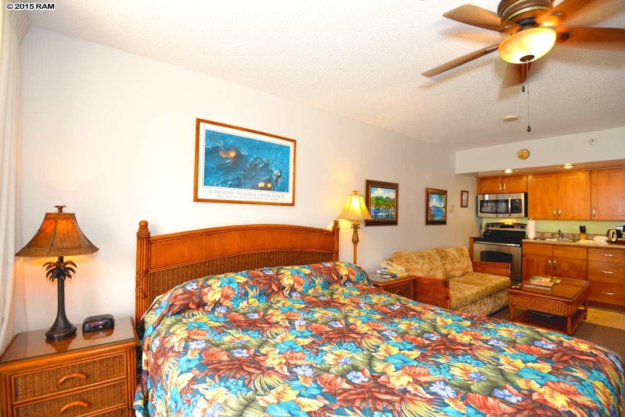 Royal Kahana condo # 417, Lahaina, Hawaii - photo 6 of 18