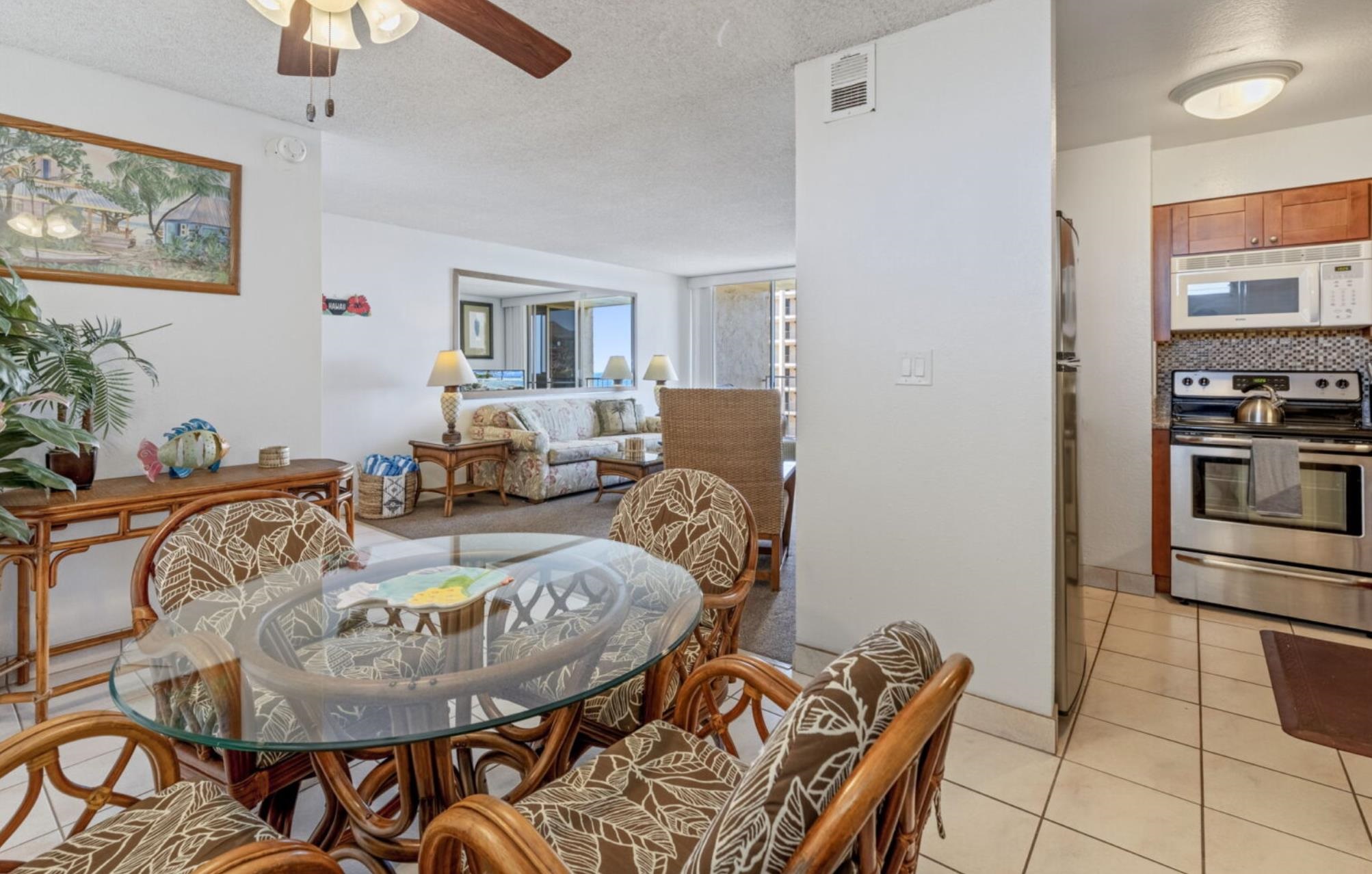 Royal Kahana condo # 815, Lahaina, Hawaii - photo 6 of 11