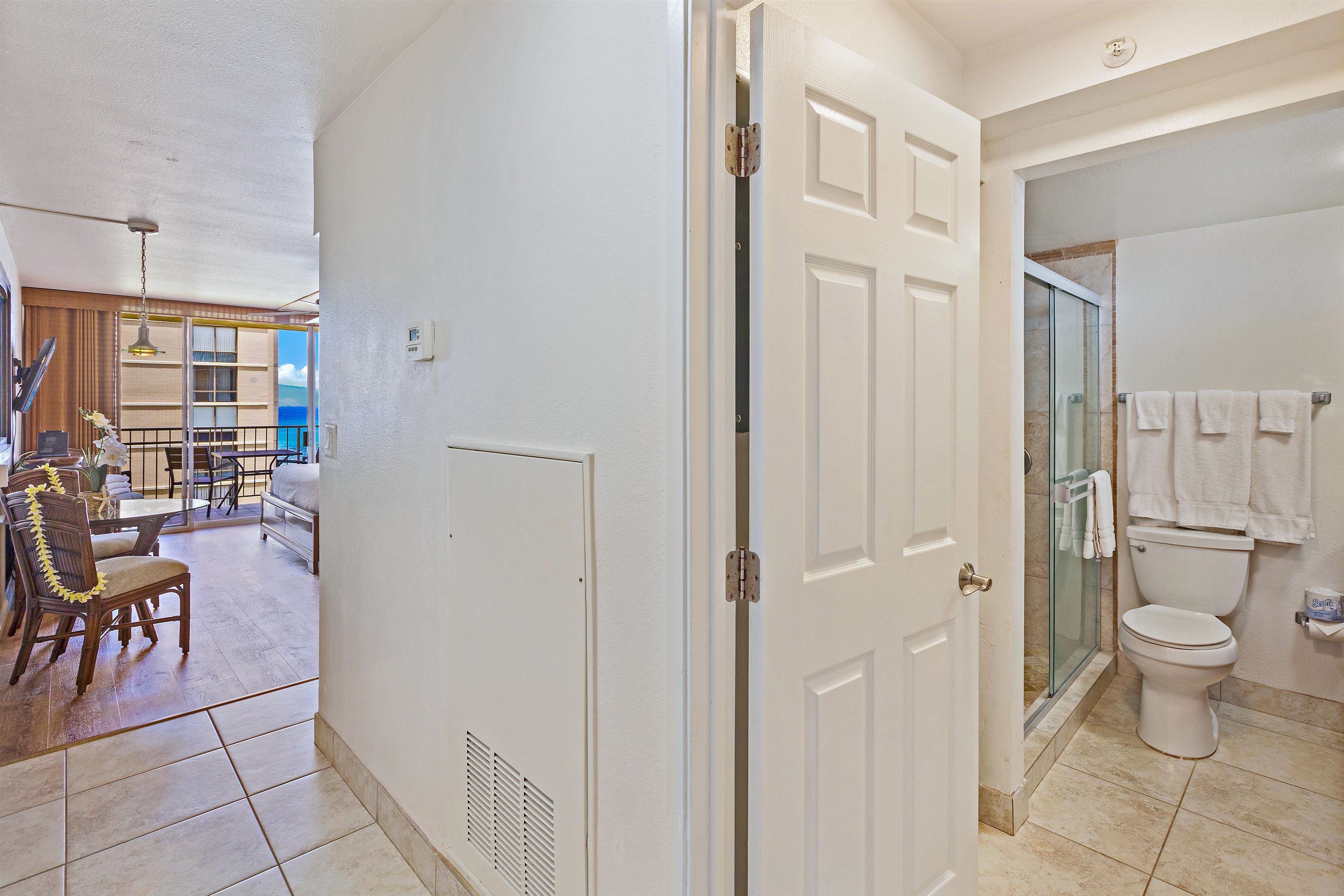 Royal Kahana condo # 817, Lahaina, Hawaii - photo 22 of 41