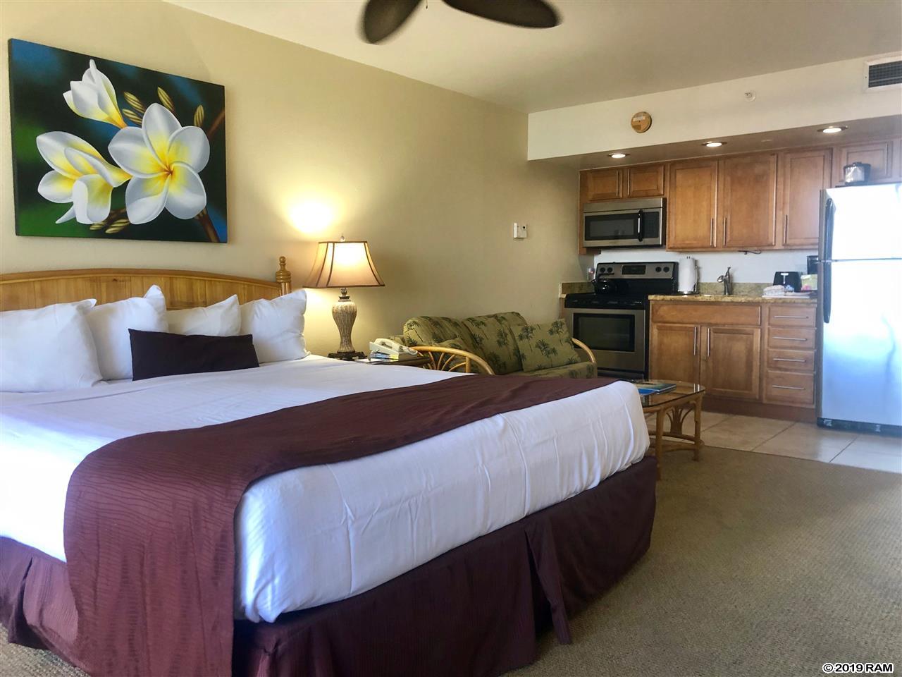 Royal Kahana condo # 903, Lahaina, Hawaii - photo 4 of 13