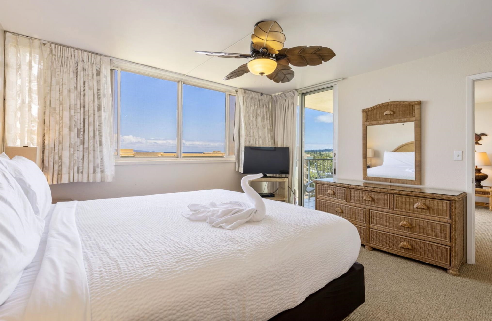 Royal Kahana condo # 906, Lahaina, Hawaii - photo 10 of 17