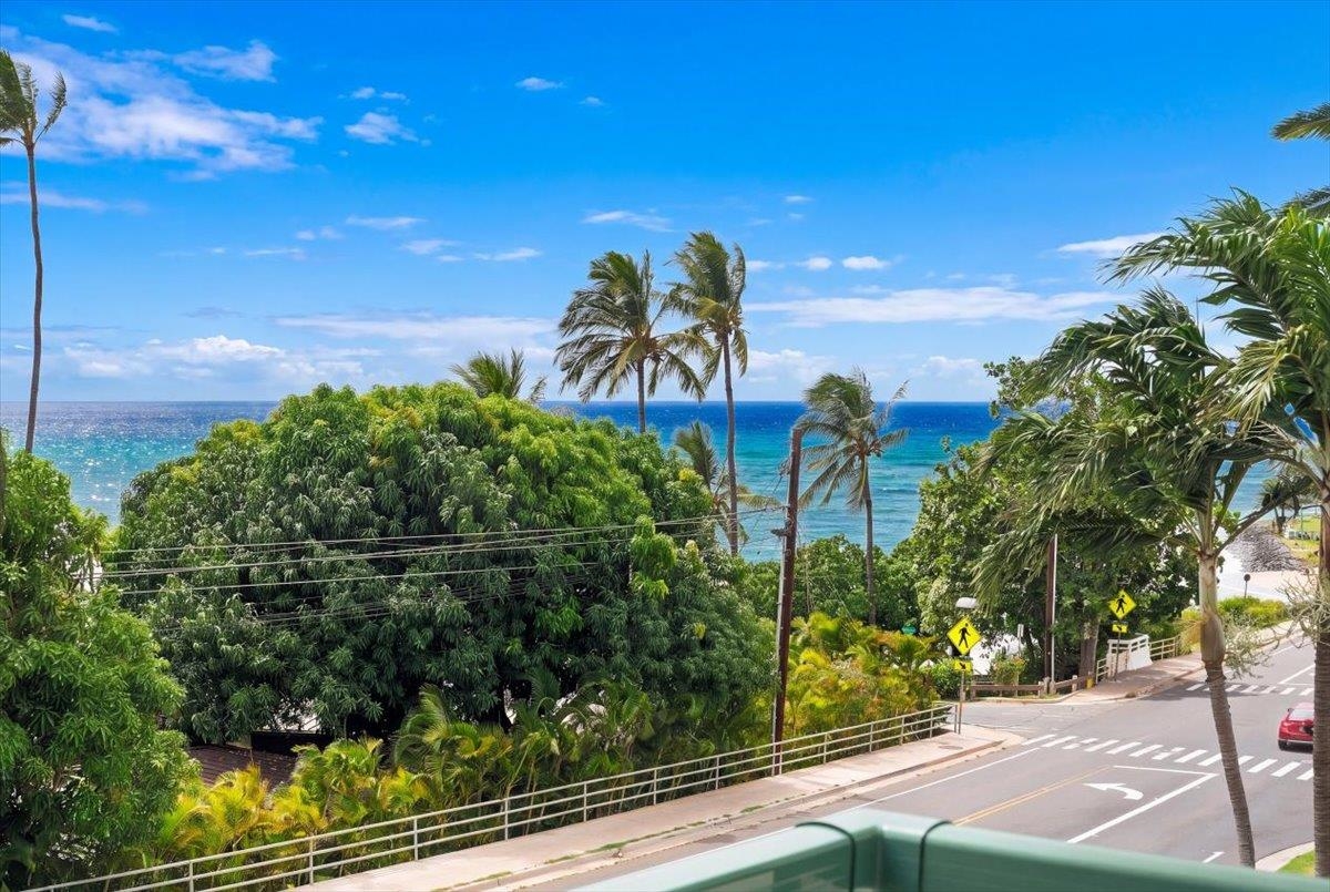 Hale Kanani condo # 1-304, Kihei, Hawaii - photo 31 of 50