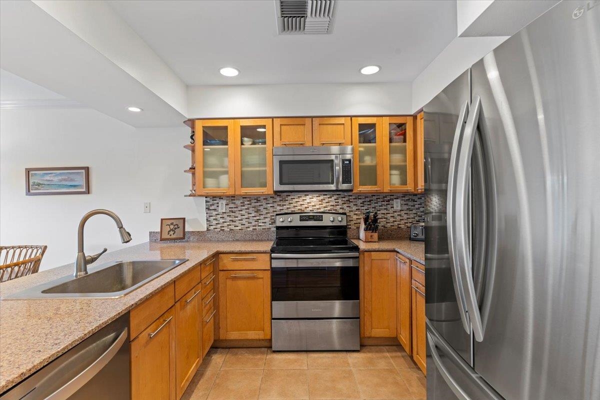 Hale Kanani condo # 2-102, Kihei, Hawaii - photo 17 of 42