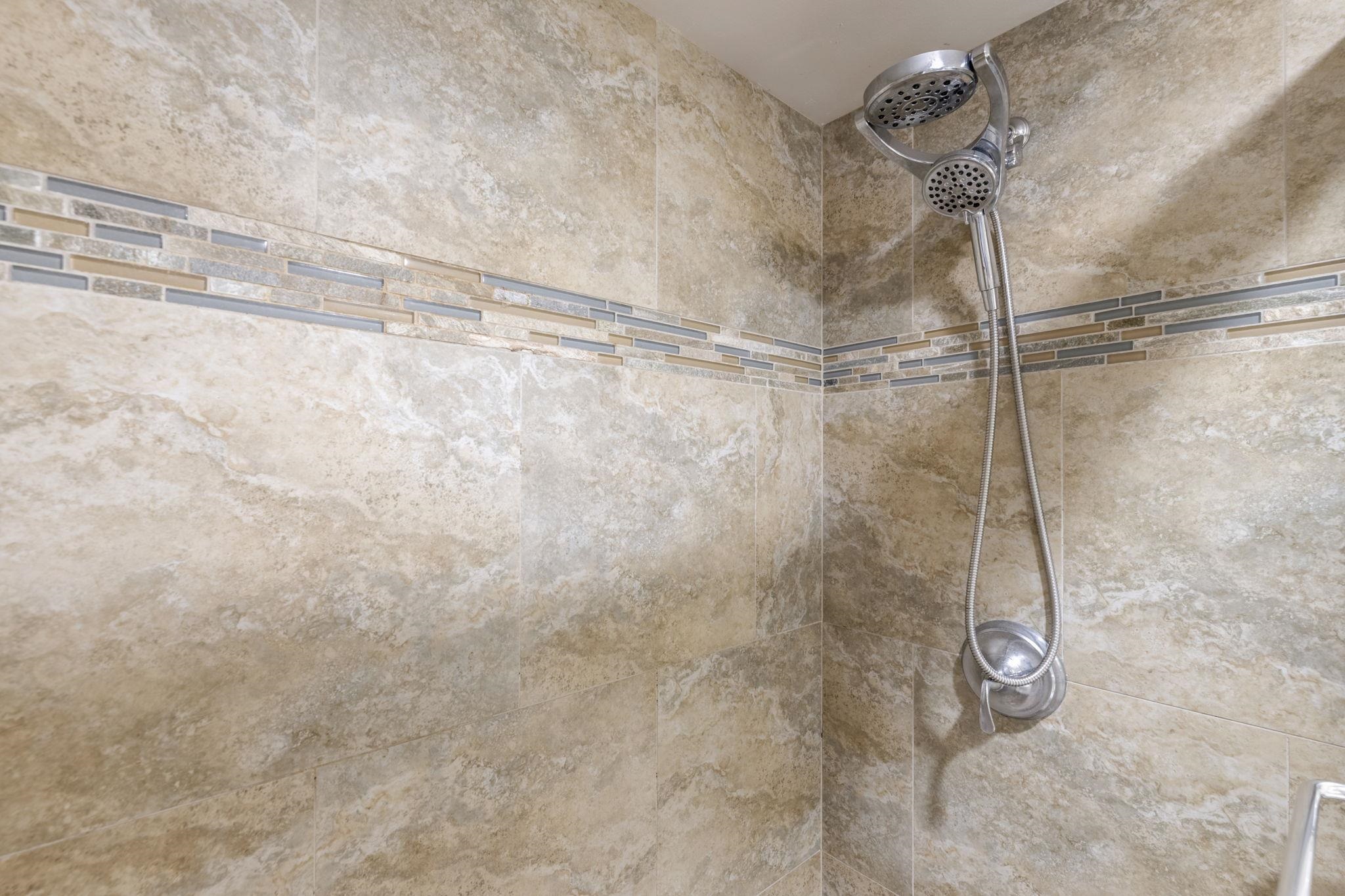 Hale Kanani condo # 2-202, Kihei, Hawaii - photo 27 of 44