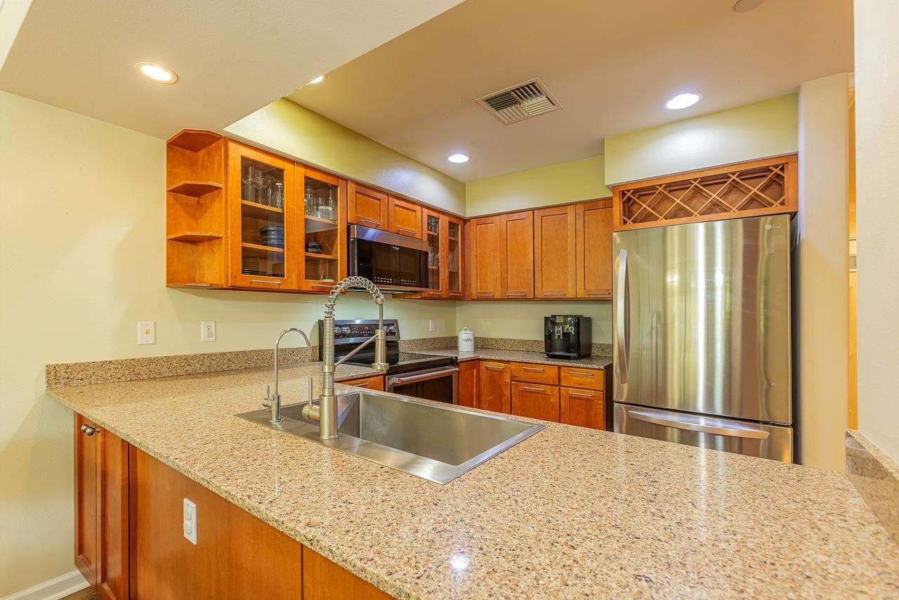 Hale Kanani condo # 3-205, Kihei, Hawaii - photo 11 of 41