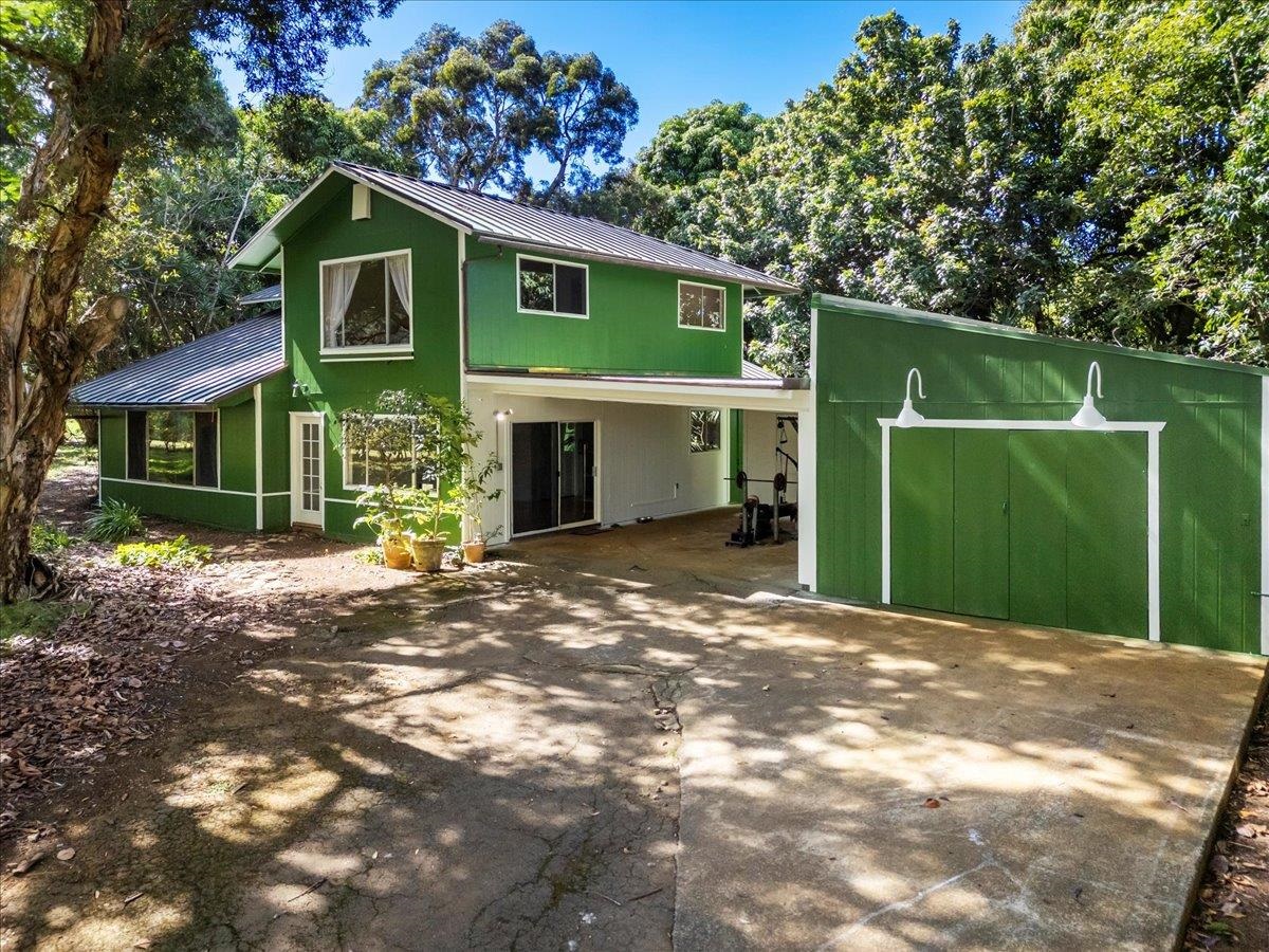 44  Kaupakalua Rd , Haiku home - photo 37 of 48