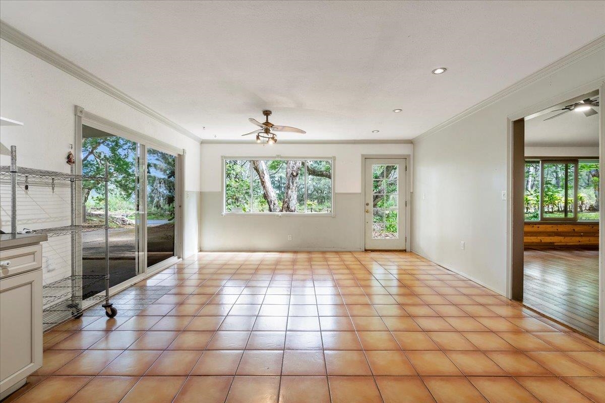 44  Kaupakalua Rd , Haiku home - photo 38 of 48