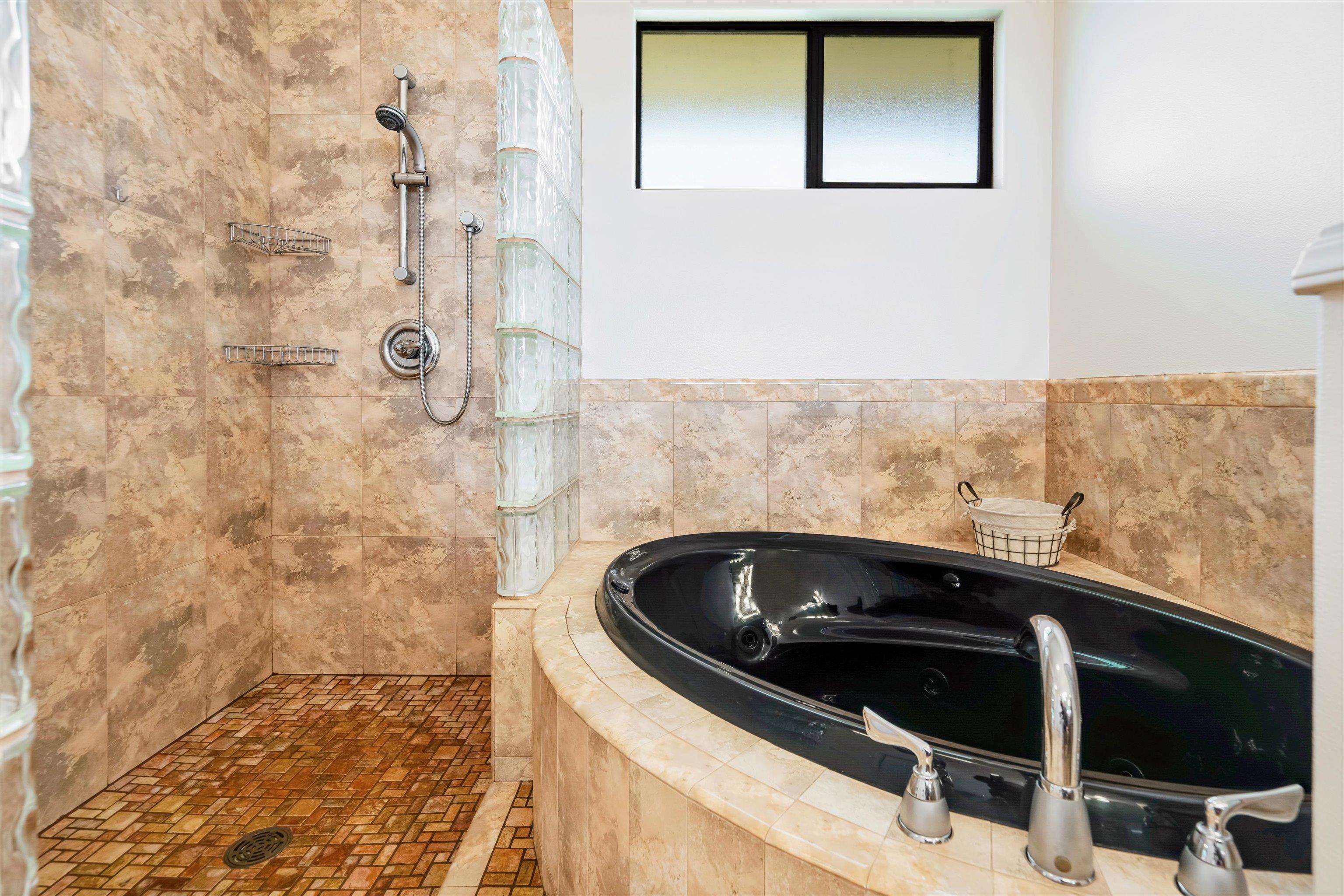 44  Kulamanu Cir , Kula/Ulupalakua/Kanaio home - photo 23 of 31