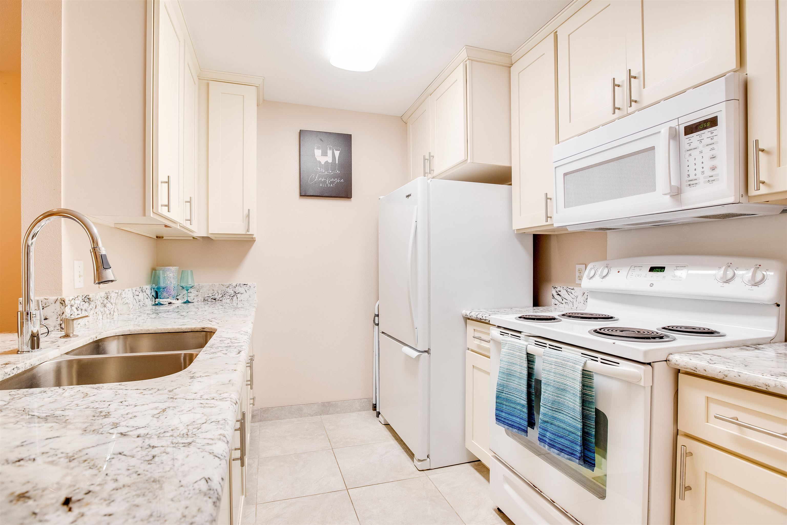 L&#39;Appartement DEUXIEME CLASSE - hina Kahului Ikena #212, 44 Kunihi Ln, Kahului |
