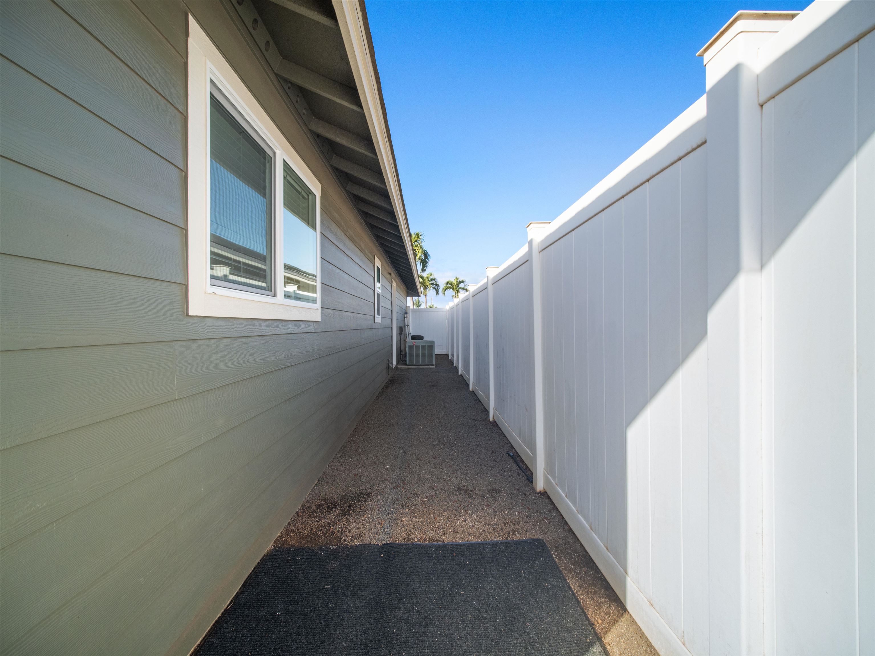 44  Polale St , Kihei home - photo 27 of 28