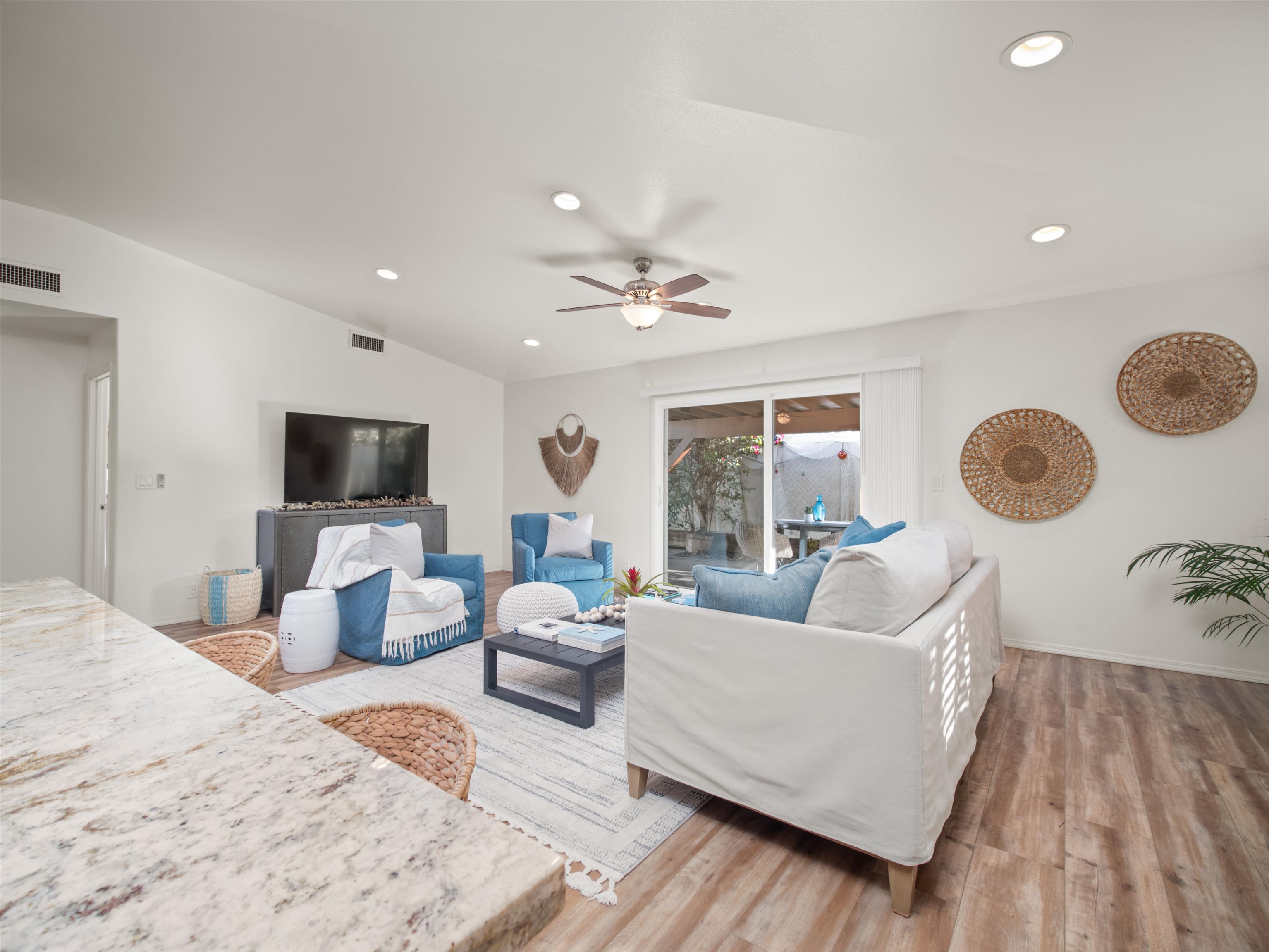 44  Polale St , Kihei home - photo 9 of 28