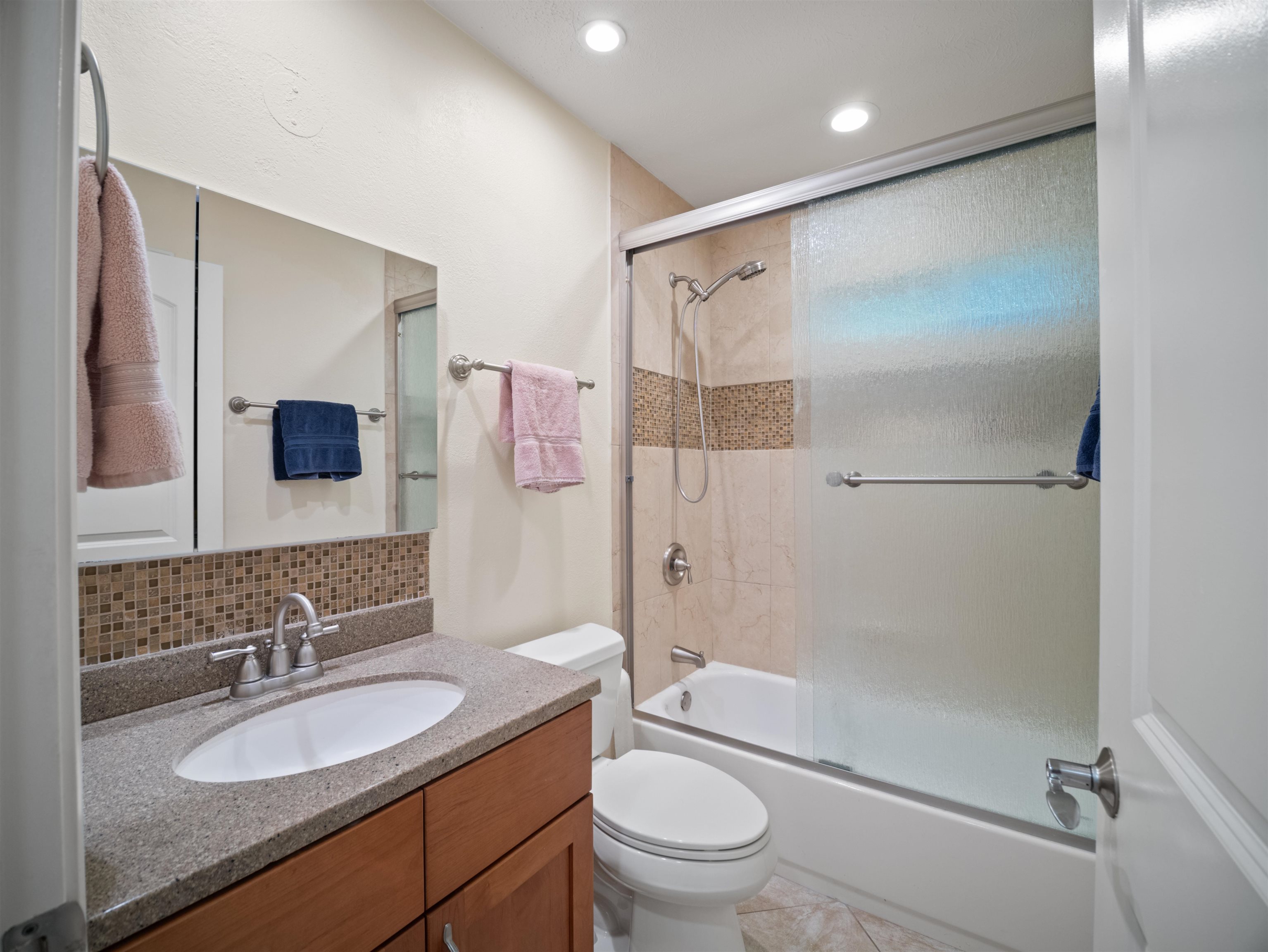 440  Mikioi Pl , Maui Meadows home - photo 36 of 50