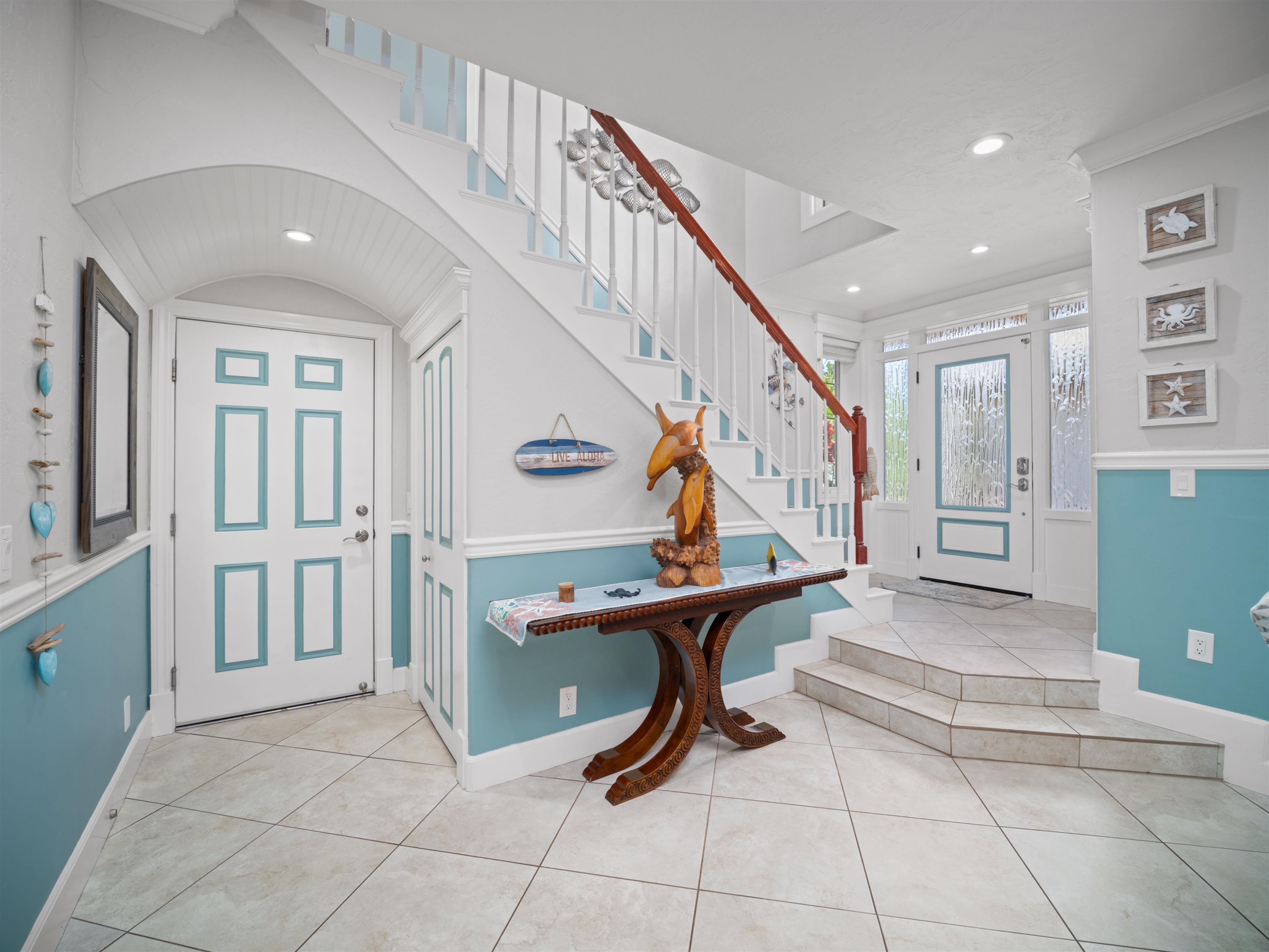 440  Mikioi Pl , Maui Meadows home - photo 6 of 50