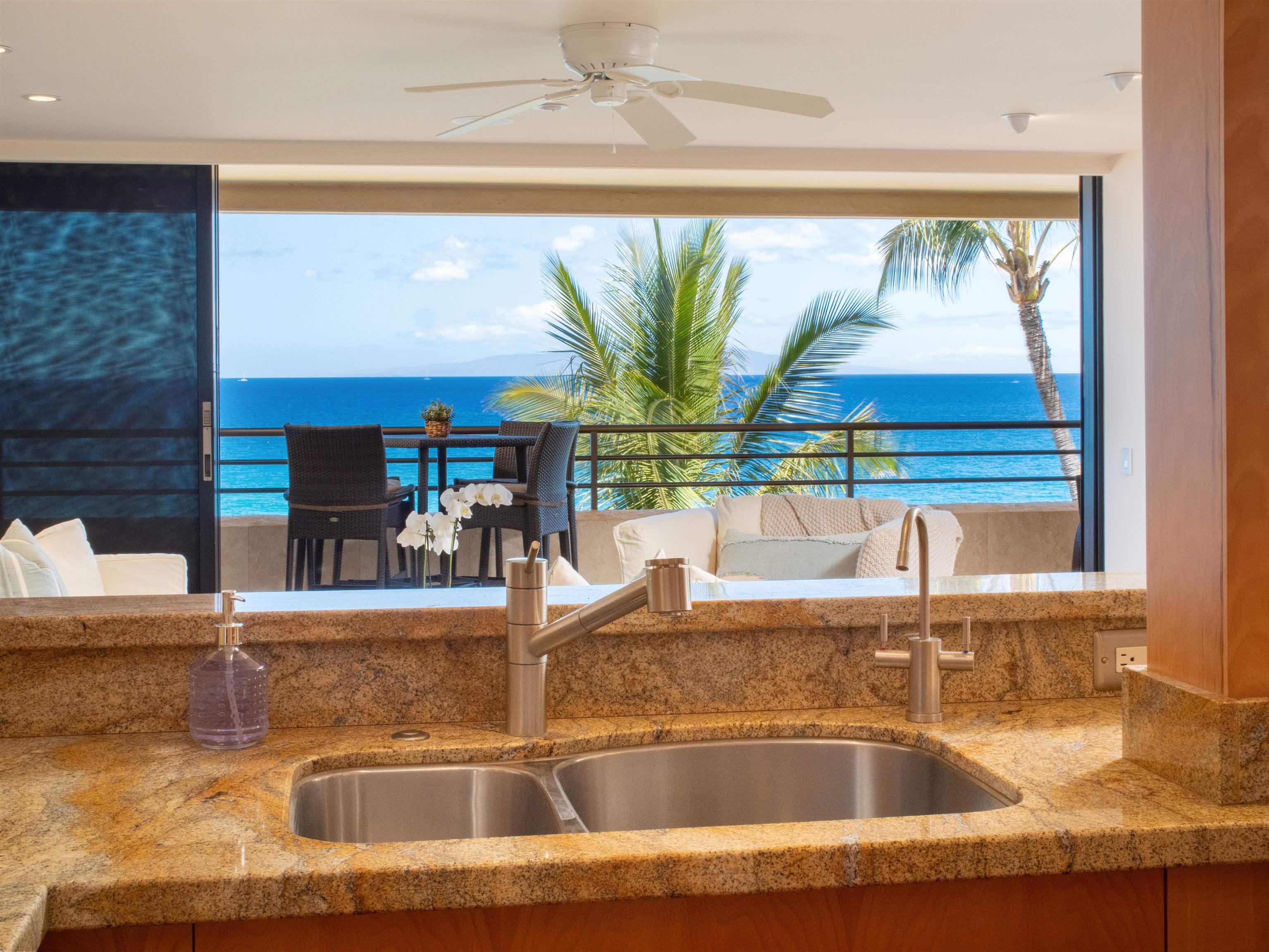 Polo Beach Club condo # 605, Kihei, Hawaii - photo 13 of 45