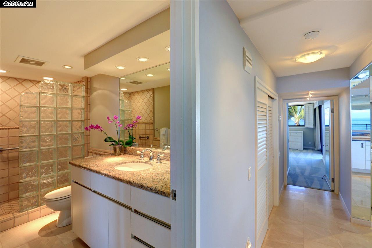 Polo Beach Club condo # 606, Kihei, Hawaii - photo 17 of 22
