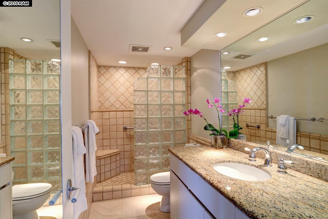 Polo Beach Club condo # 606, Kihei, Hawaii - photo 5 of 22