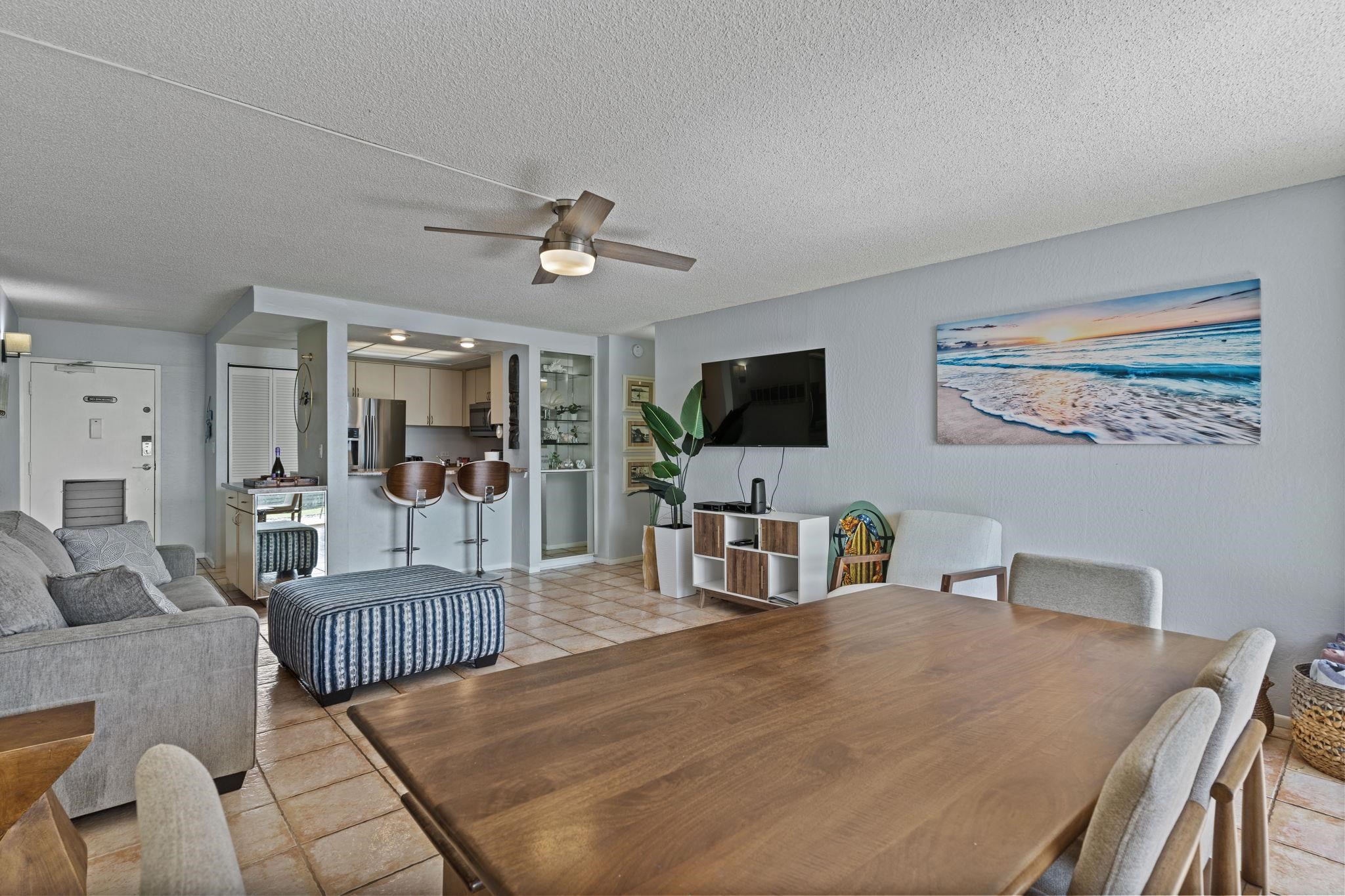 Hololani condo # A101, Lahaina, Hawaii - photo 16 of 37