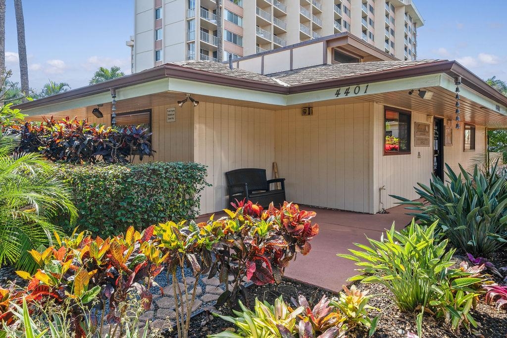 Hololani condo # A101, Lahaina, Hawaii - photo 35 of 37