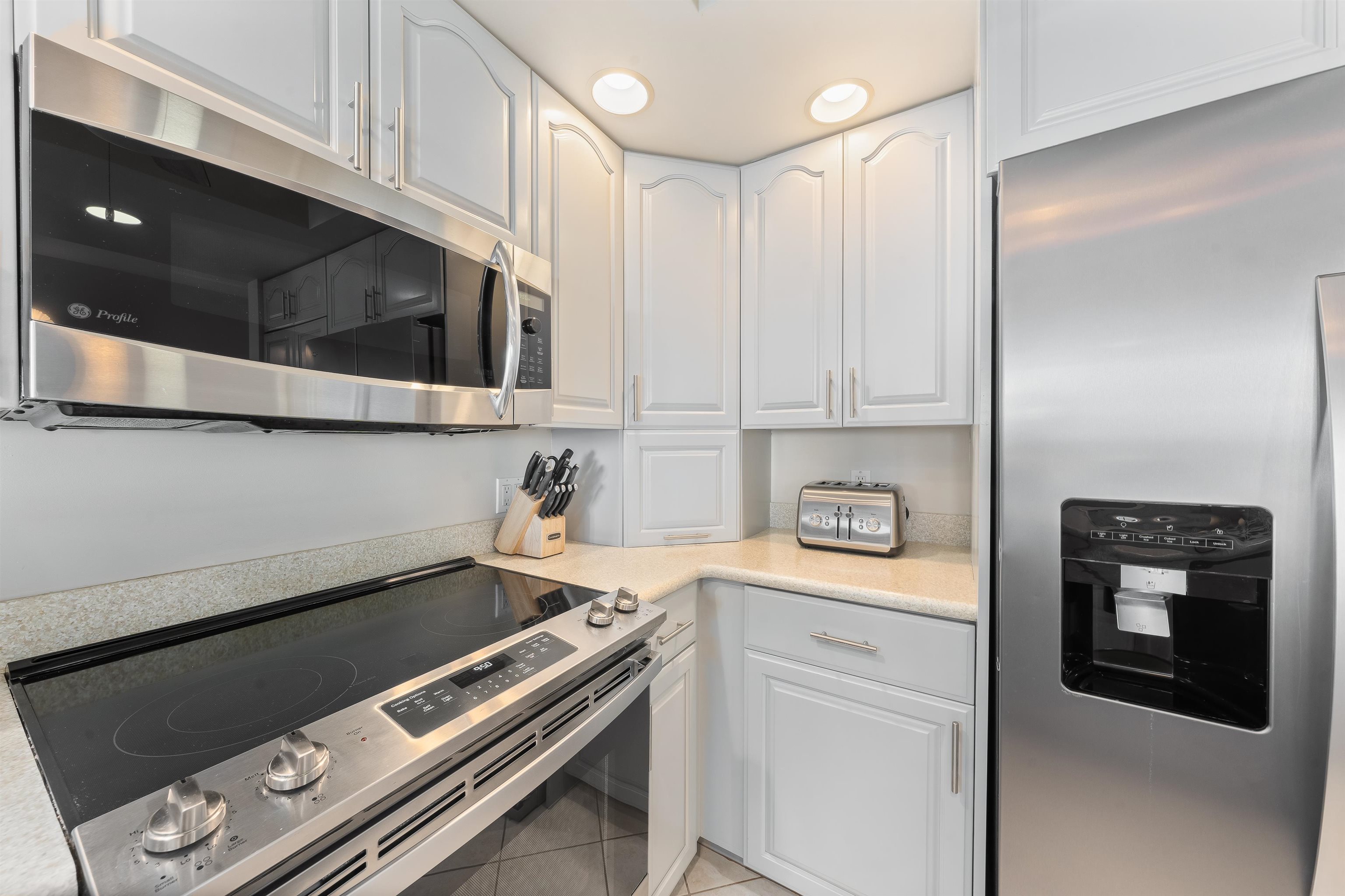 Hololani condo # A-204, Lahaina, Hawaii - photo 19 of 39