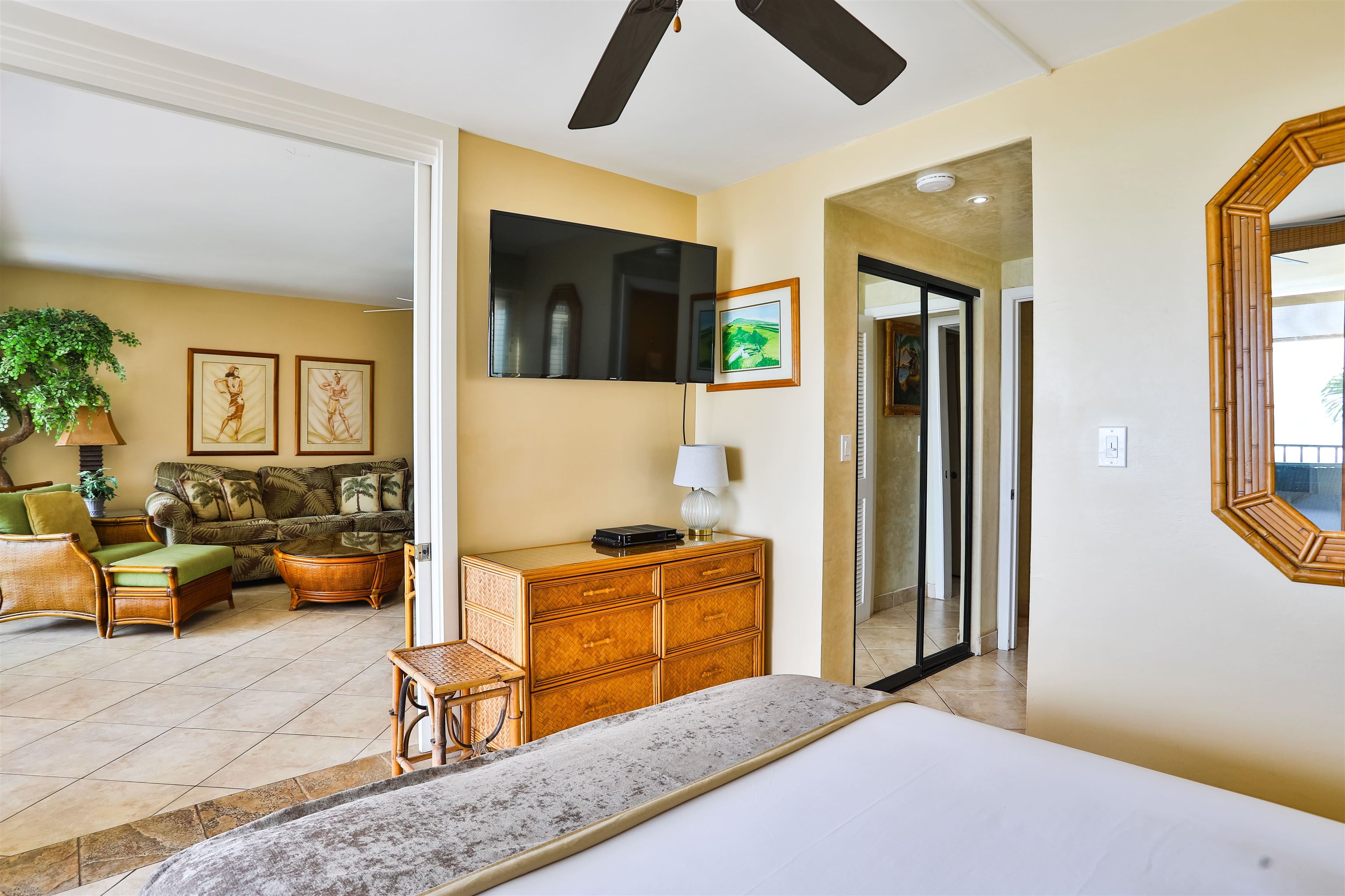 Hololani condo # A-301, Lahaina, Hawaii - photo 4 of 34