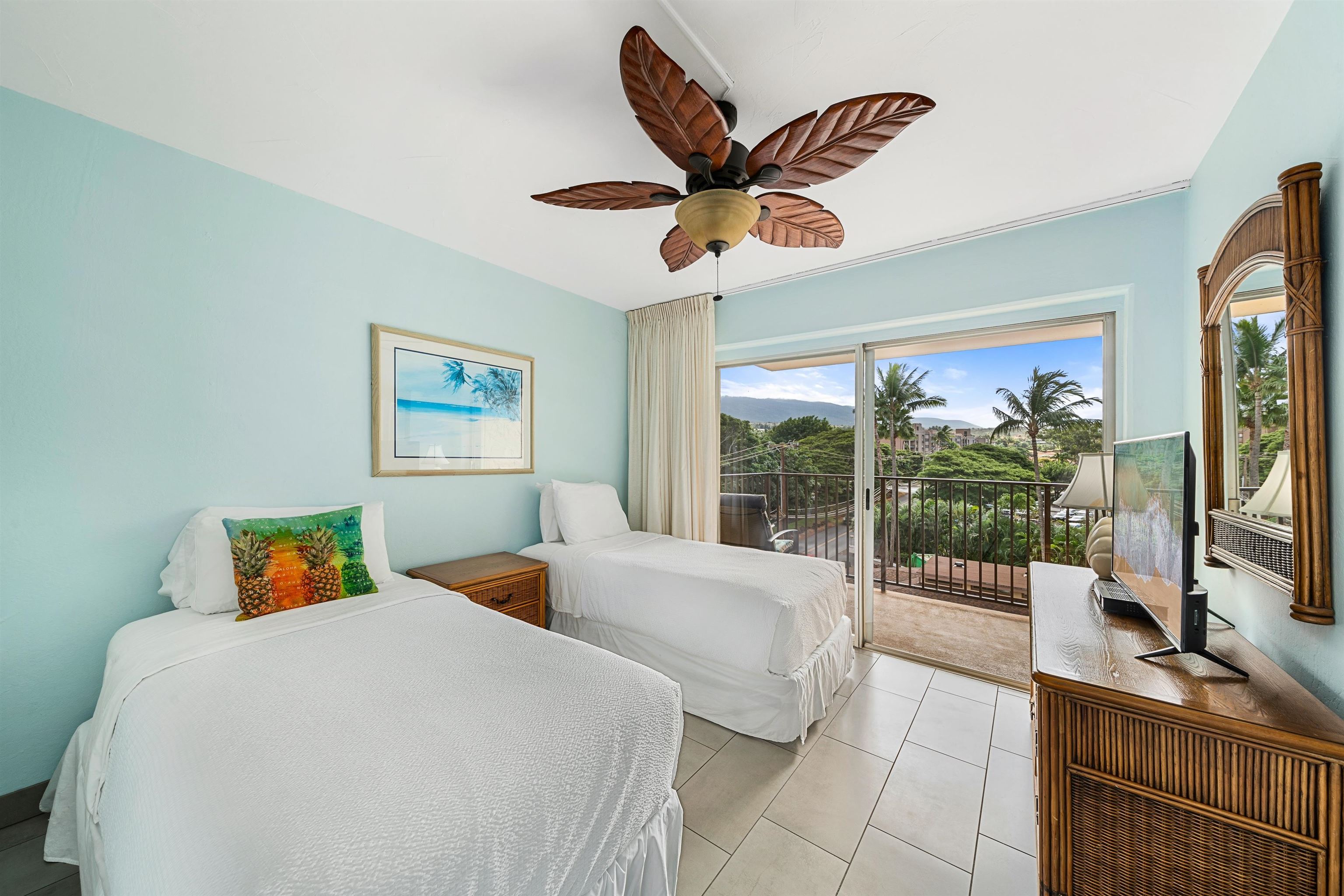 Hololani condo # A501, Lahaina, Hawaii - photo 16 of 36