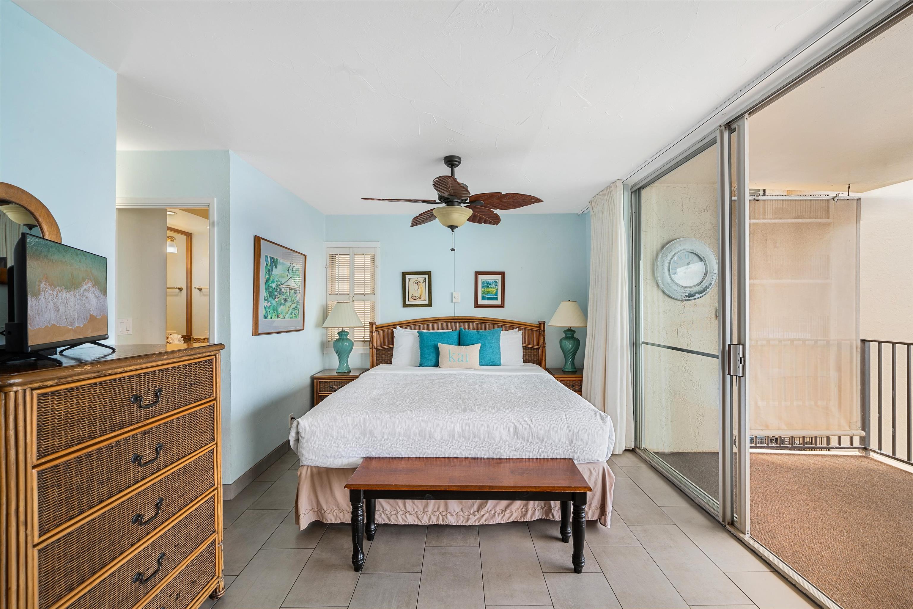 Hololani condo # A501, Lahaina, Hawaii - photo 10 of 36