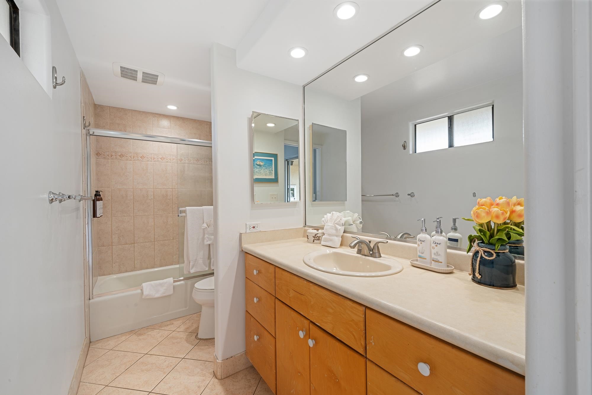 Hololani condo # A502, Lahaina, Hawaii - photo 20 of 39