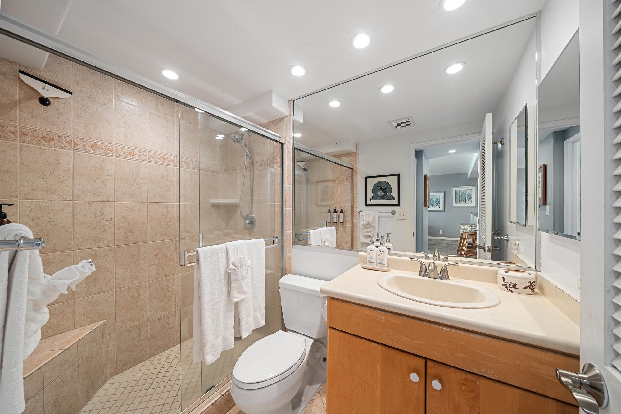 Hololani condo # A502, Lahaina, Hawaii - photo 21 of 39